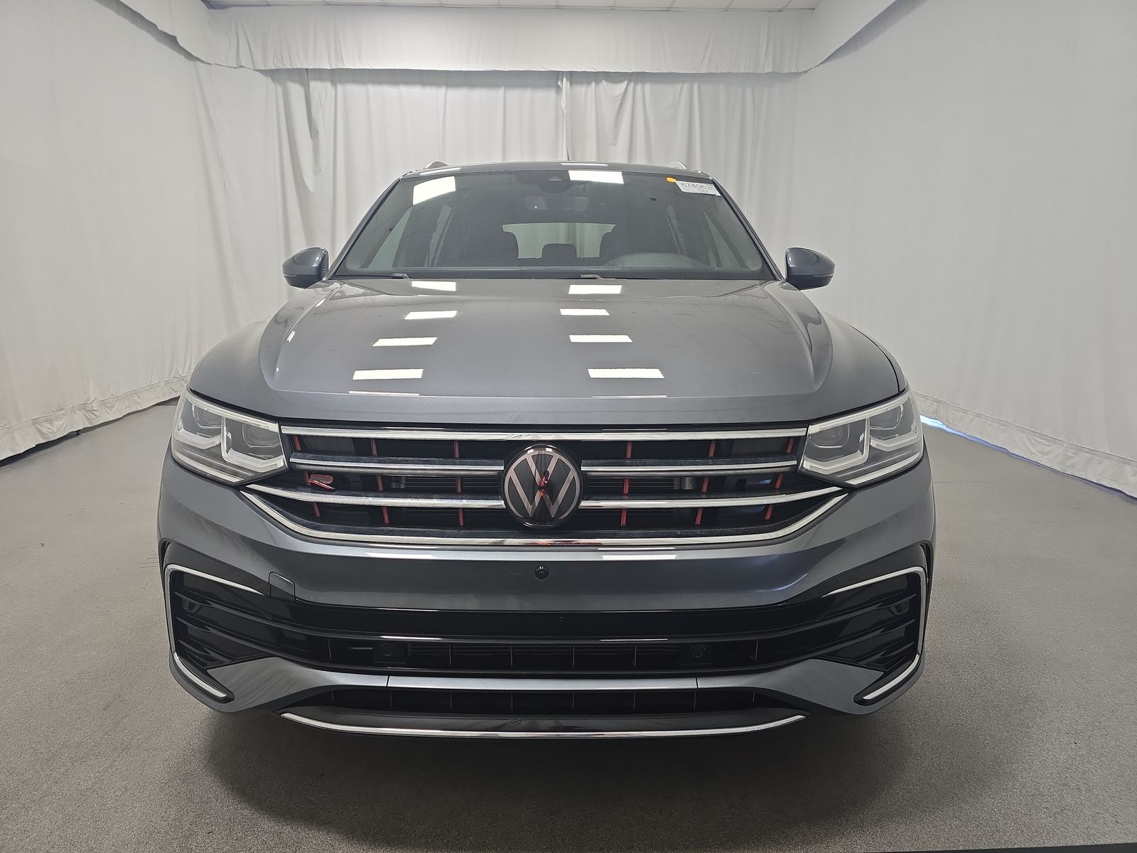 2024 Volkswagen Tiguan 2.0T SEL R-Line AWD