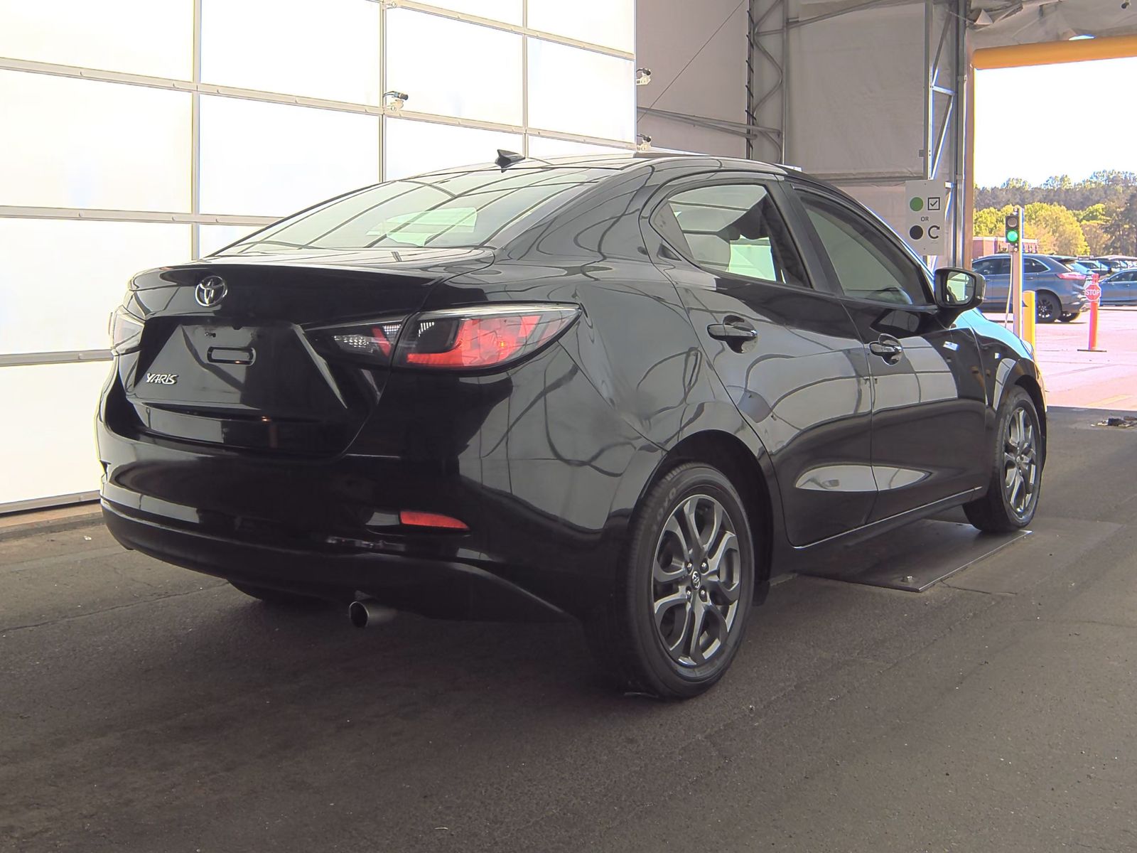 2019 Toyota Yaris LE FWD