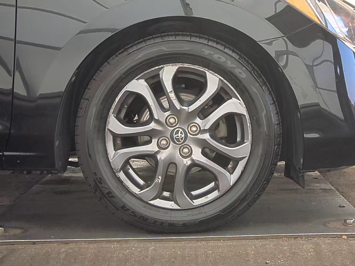 2019 Toyota Yaris LE FWD