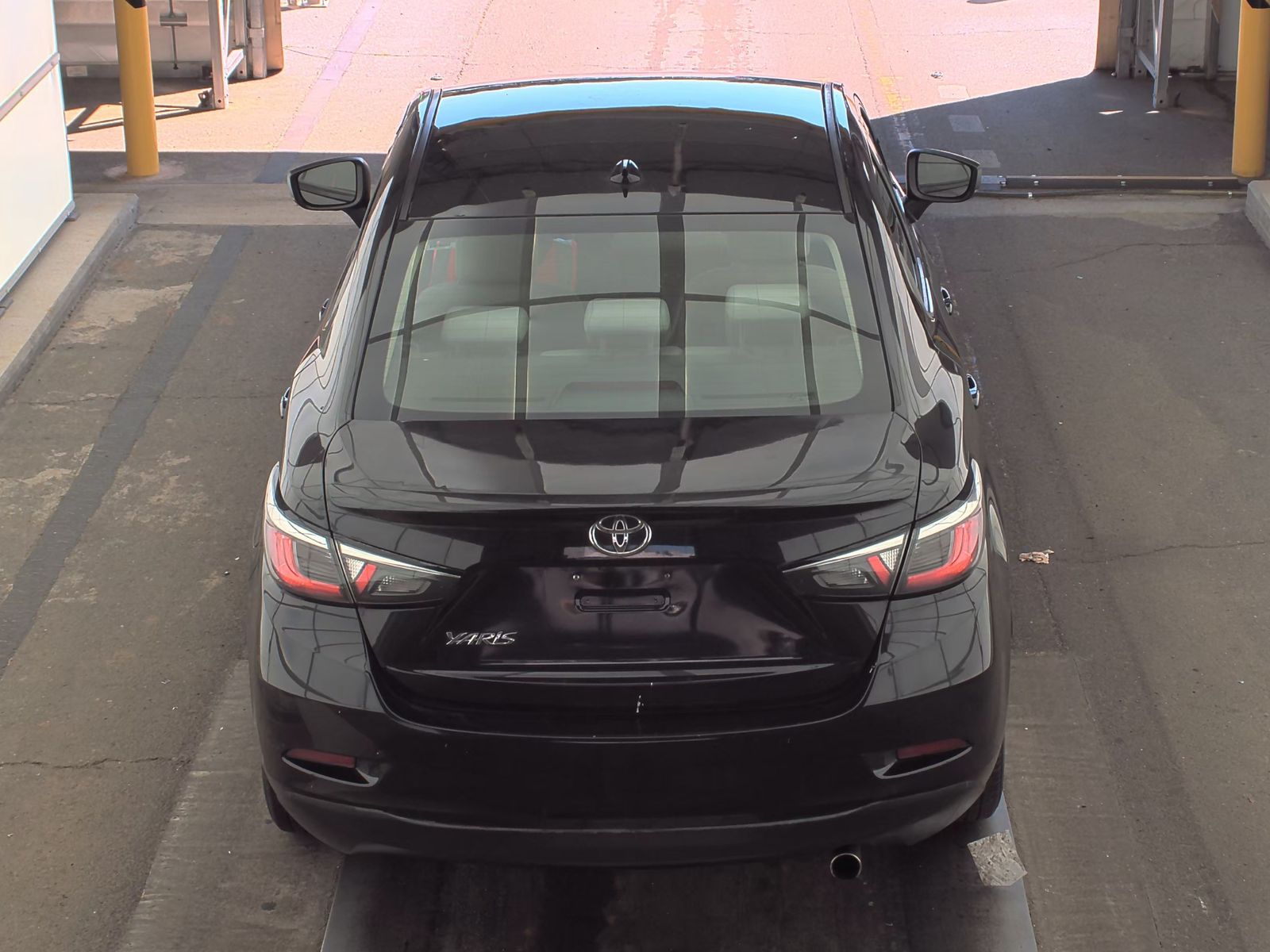 2019 Toyota Yaris LE FWD