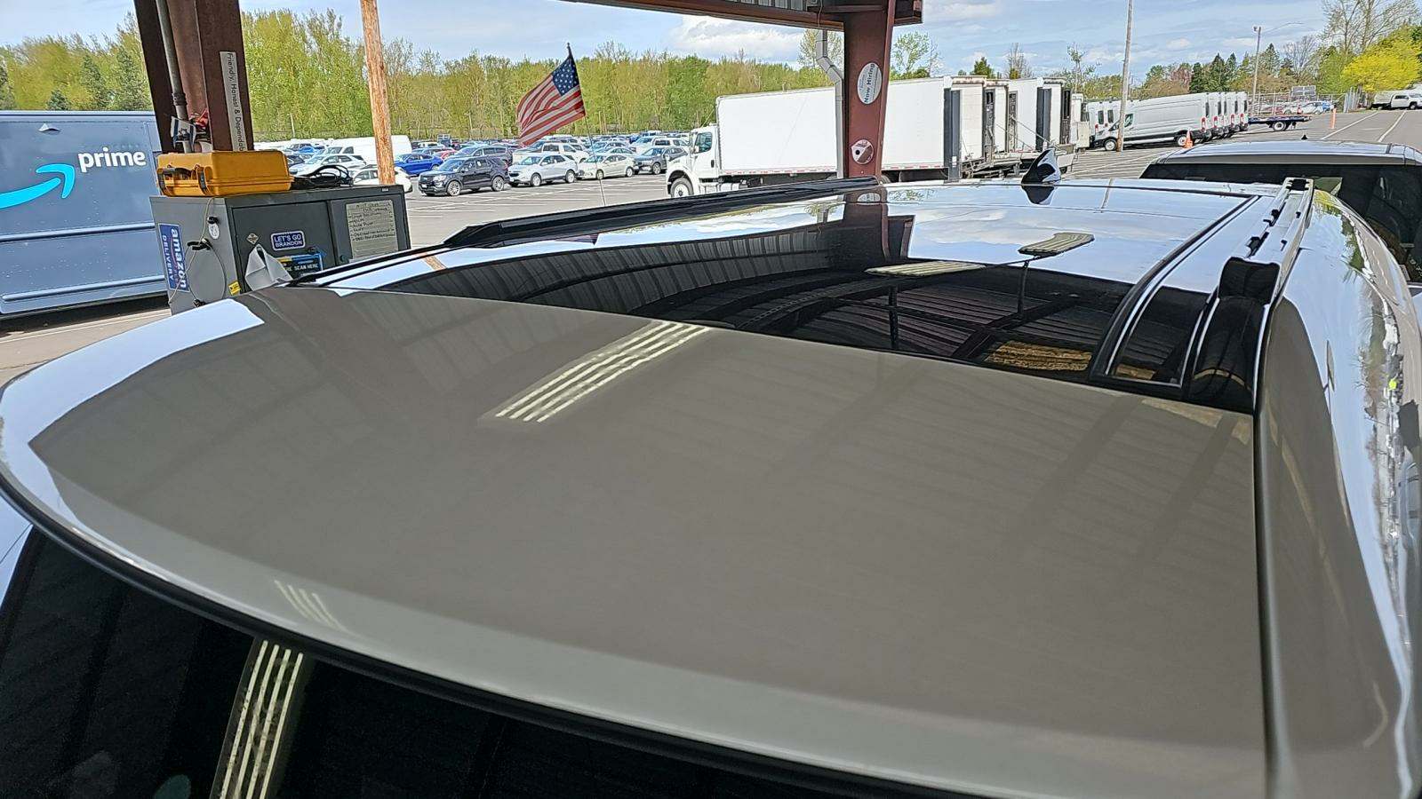 2024 Land Rover Defender 90 X-Dynamic SE AWD