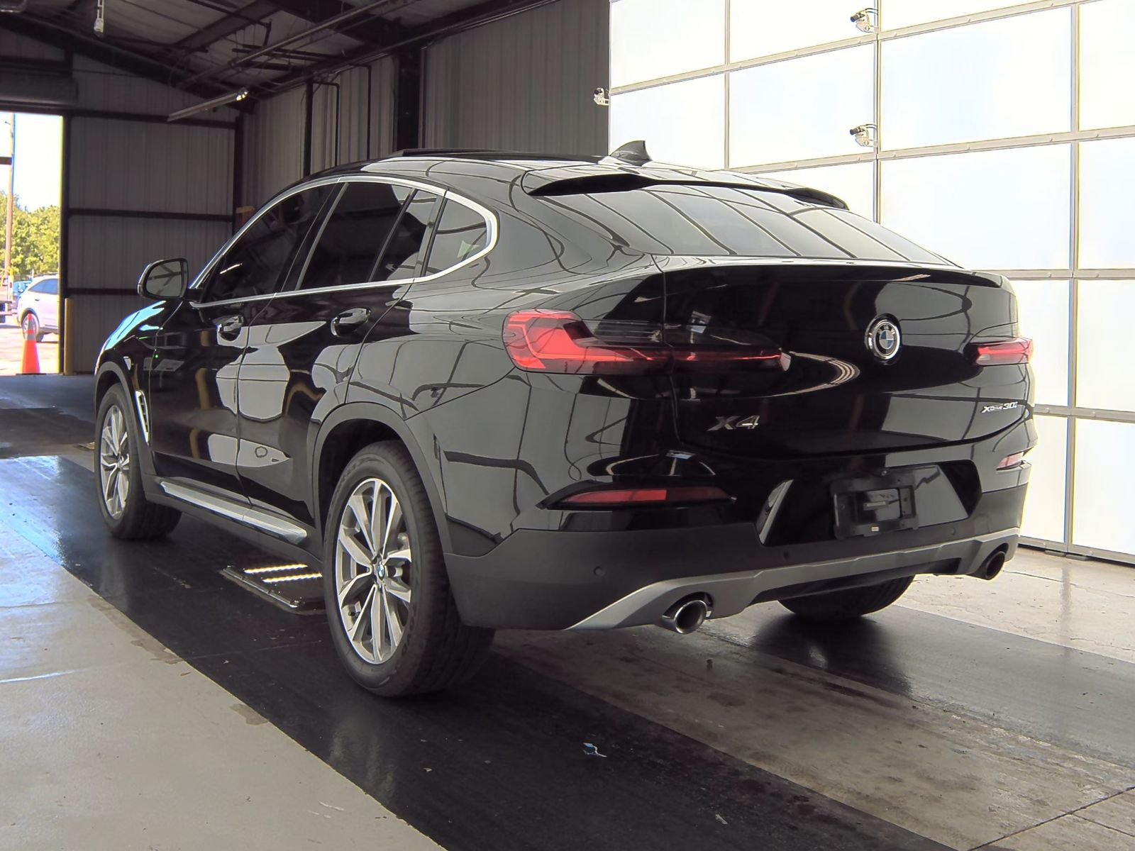 2019 BMW X4 xDrive30i AWD