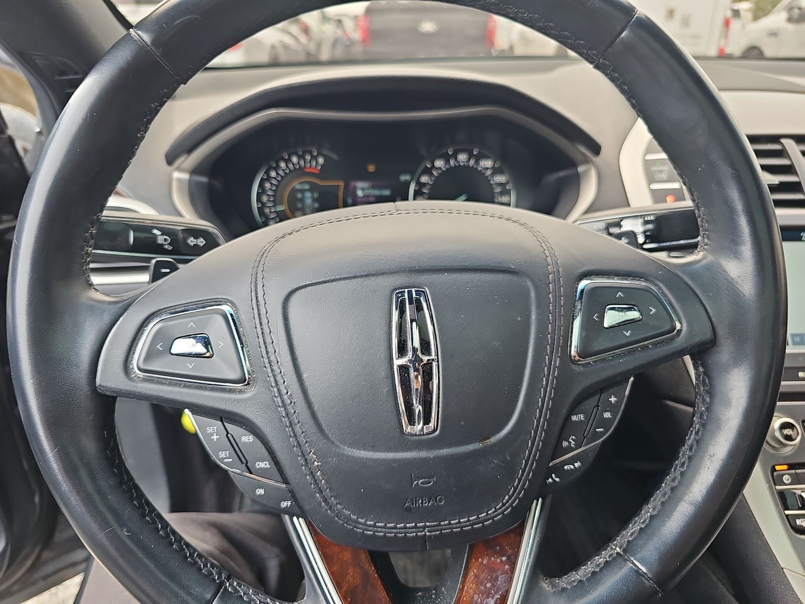 2017 Lincoln MKZ Reserve FWD