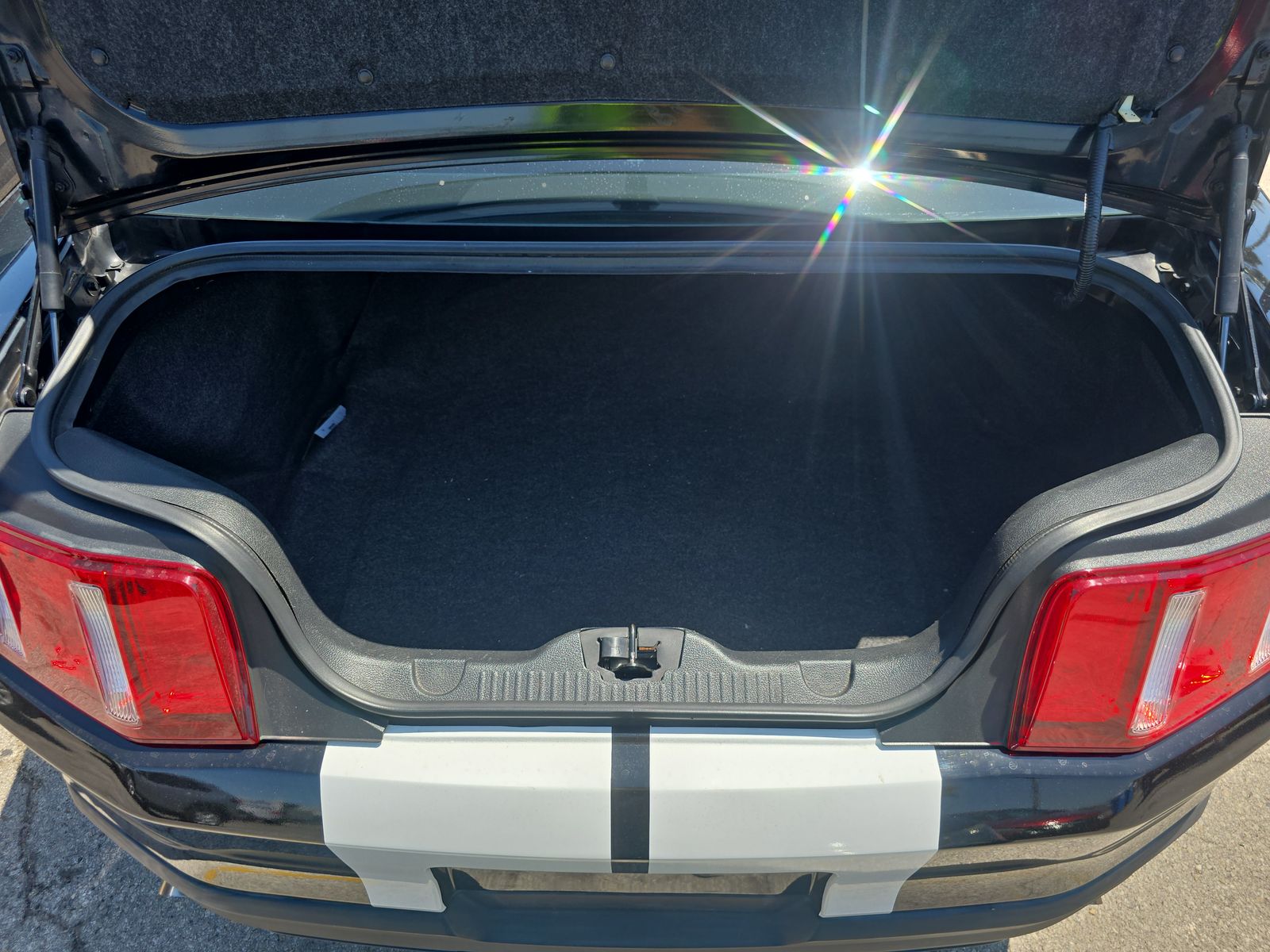 2010 Ford Mustang Shelby GT500 RWD