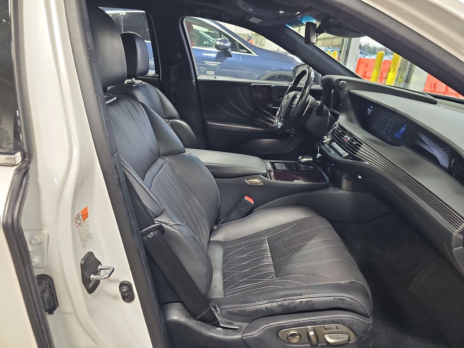 2020 Lexus LS LS 500h AWD