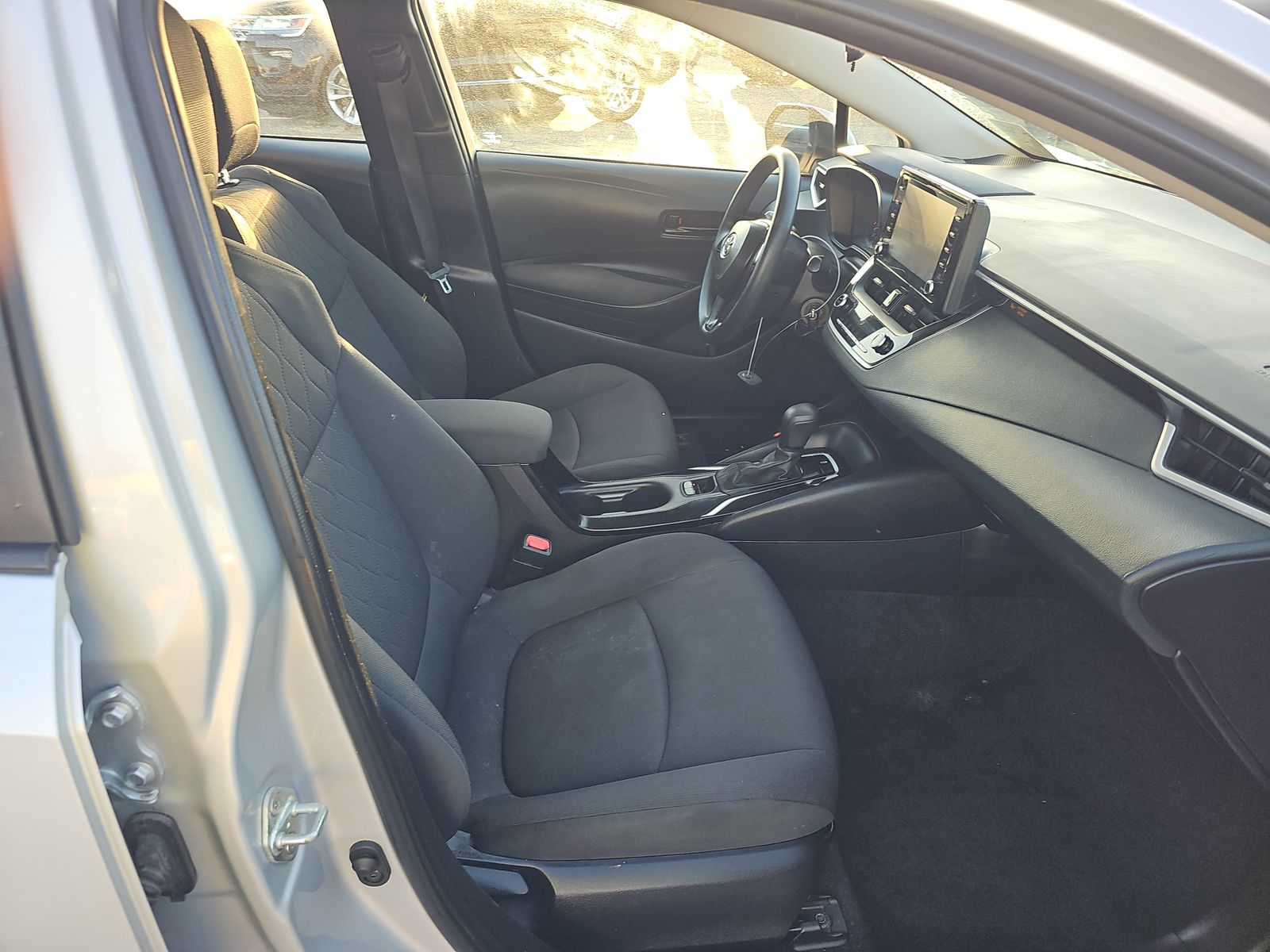2022 Toyota Corolla LE FWD