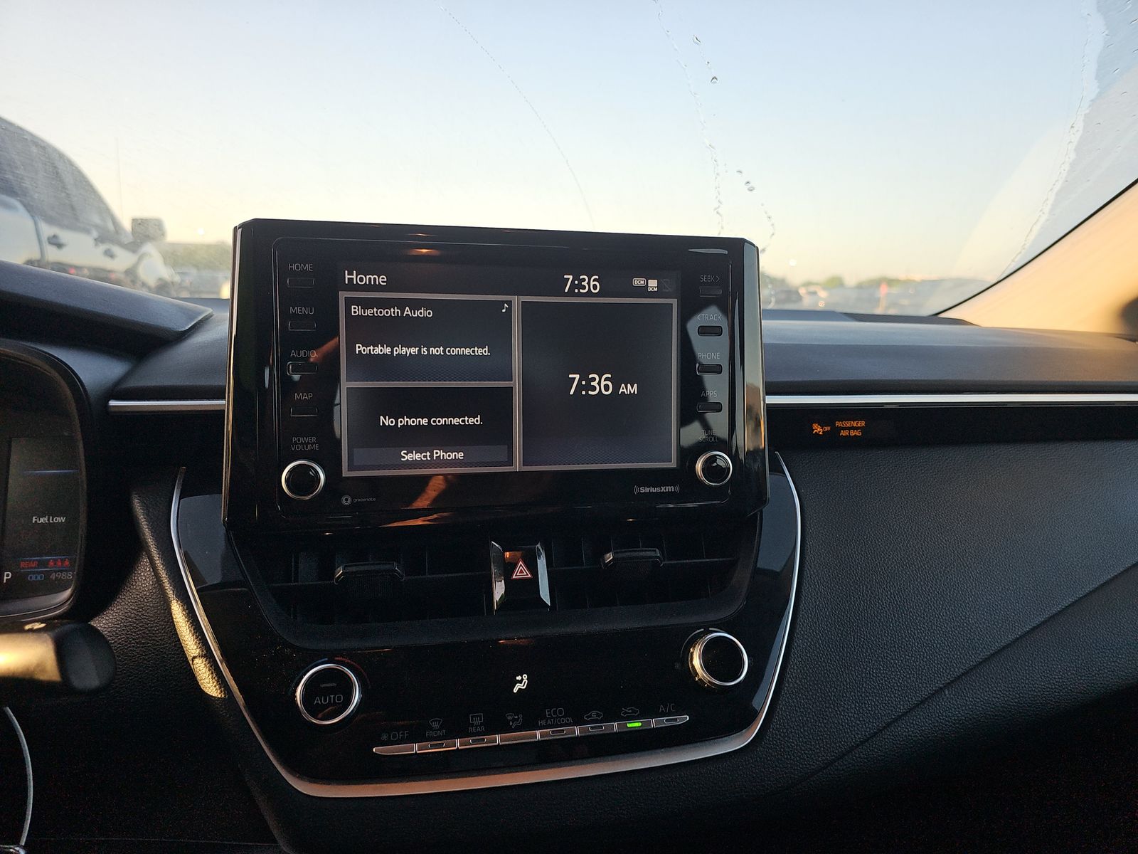 2022 Toyota Corolla LE FWD