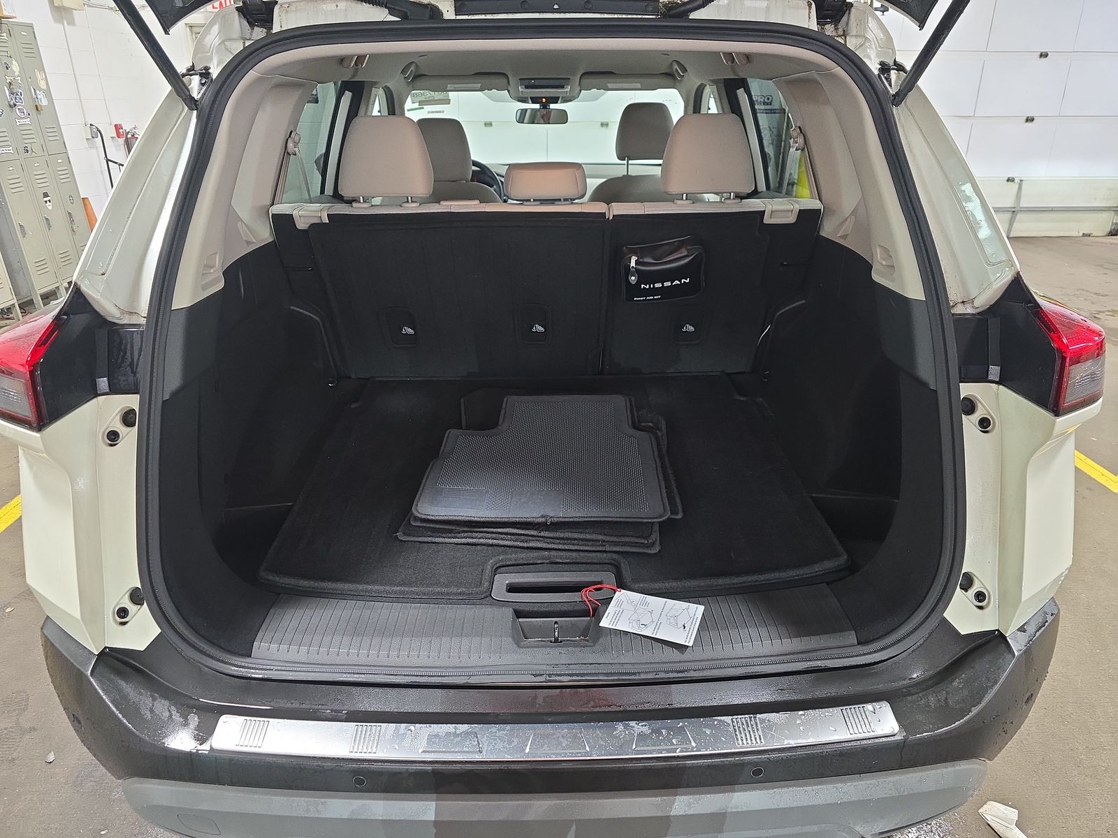 2023 Nissan Rogue SV AWD