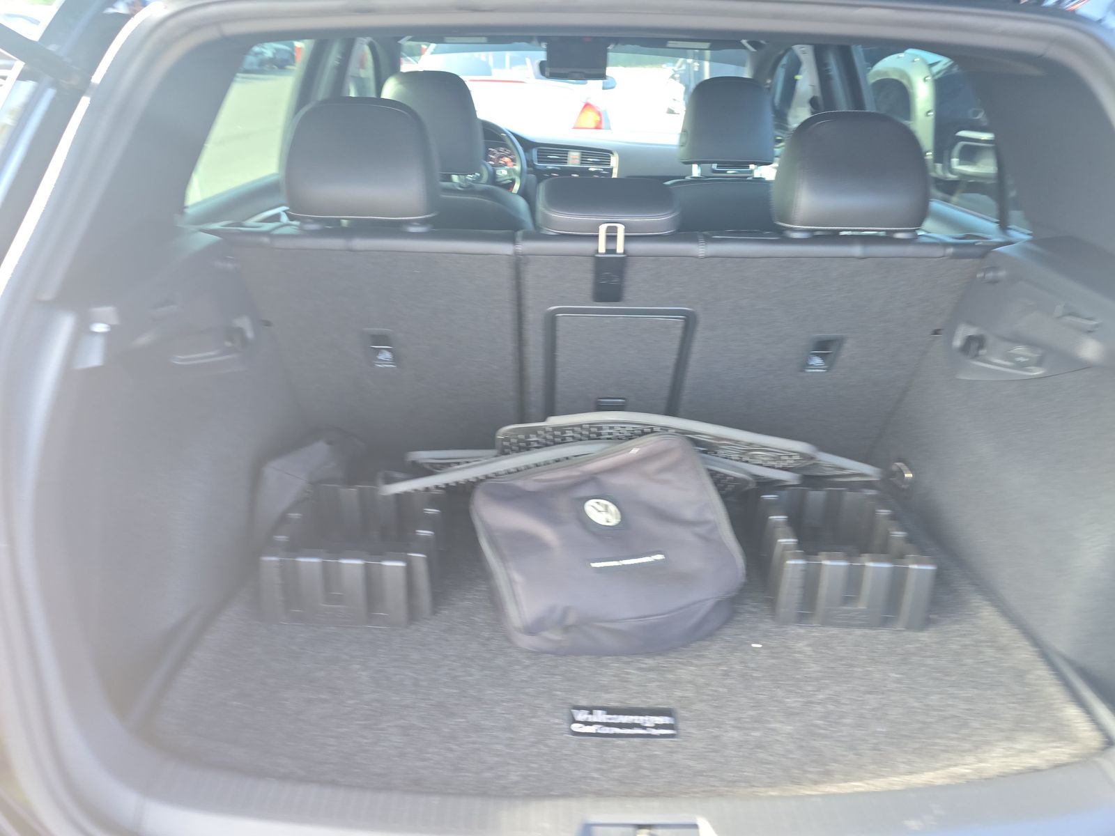 2019 Volkswagen Golf R 2.0T AWD