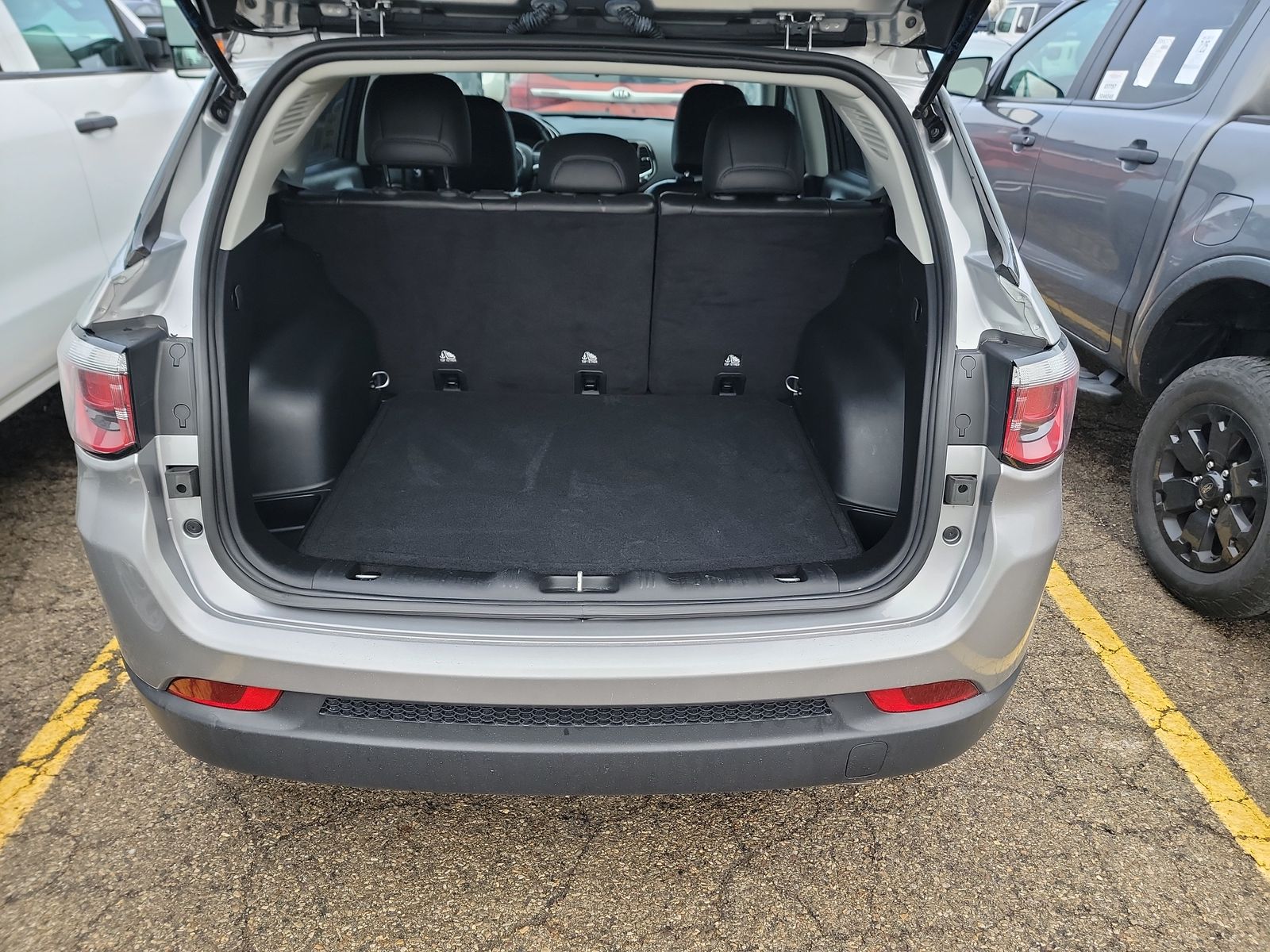 2020 Jeep Compass Latitude Altitude Edition AWD