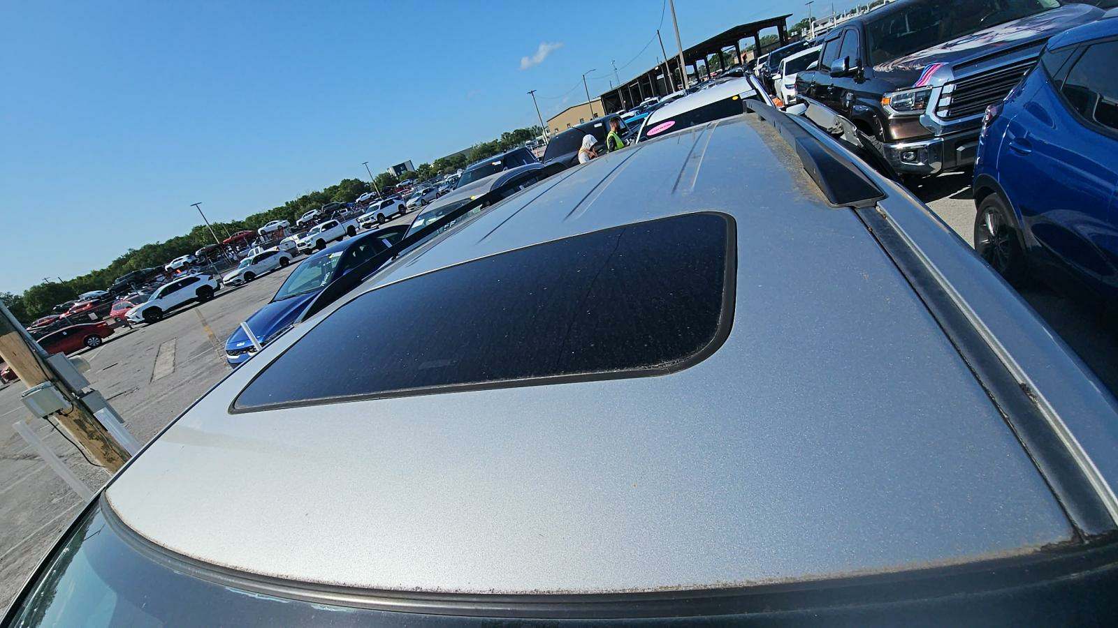 2014 Honda Odyssey Touring Elite FWD