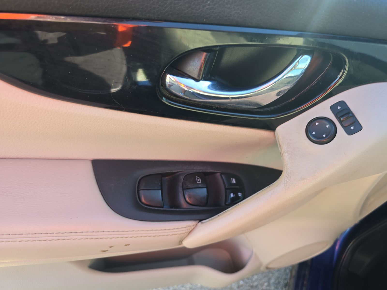 2018 Nissan Rogue Sport SV FWD