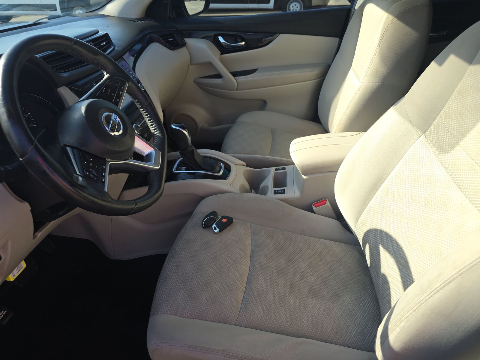 2018 Nissan Rogue Sport SV FWD