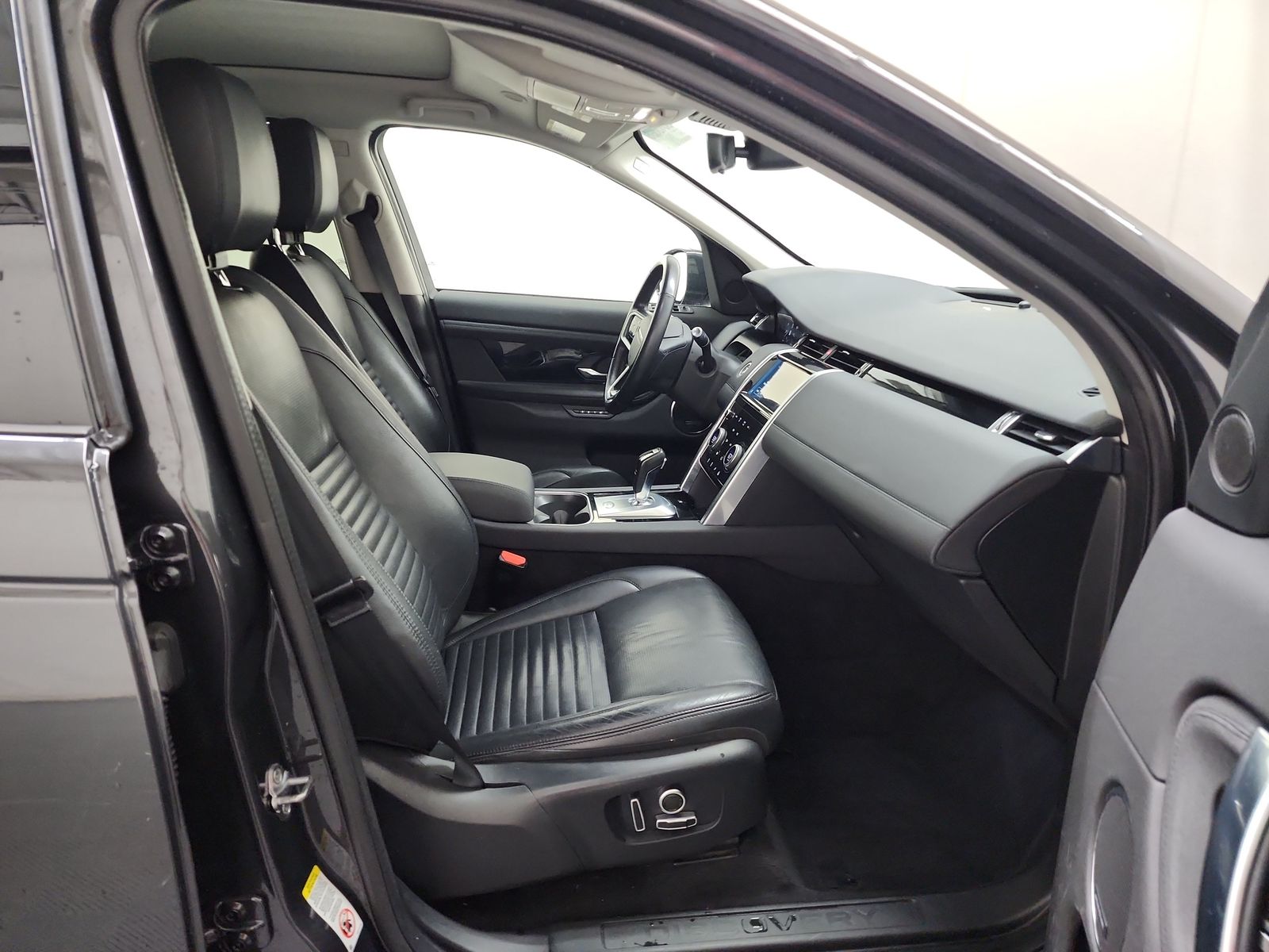 2022 Land Rover Discovery Sport SE AWD