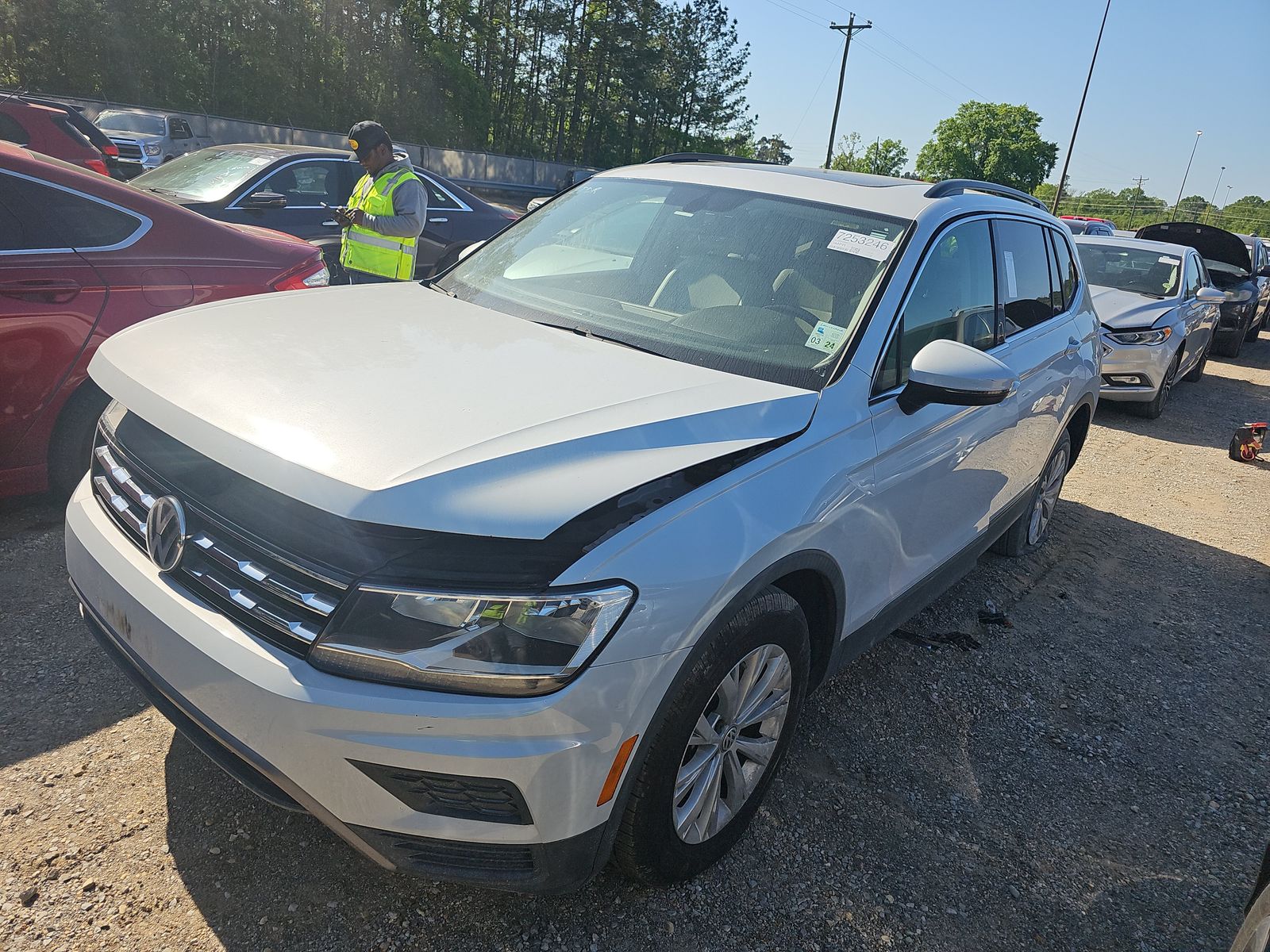 2018 Volkswagen Tiguan 2.0T SE FWD