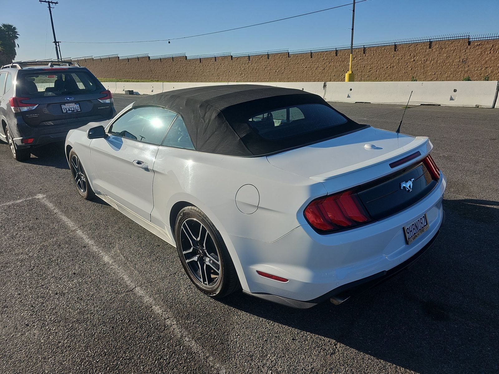 2020 Ford Mustang EcoBoost Premium RWD