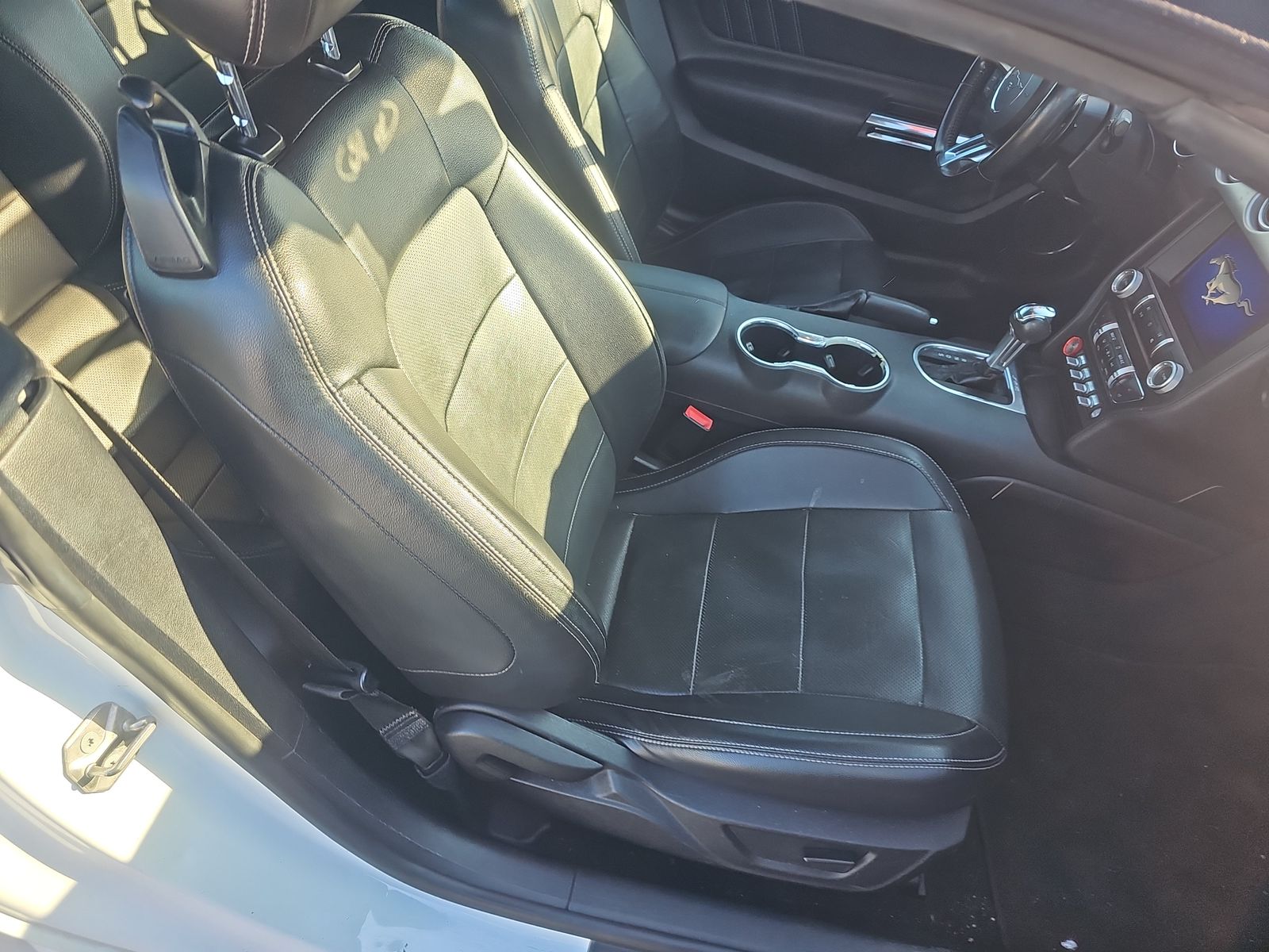 2020 Ford Mustang EcoBoost Premium RWD