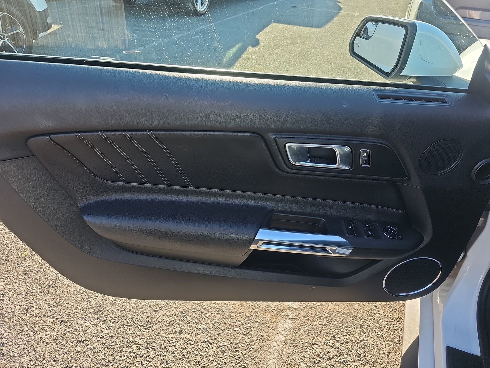 2020 Ford Mustang EcoBoost Premium RWD