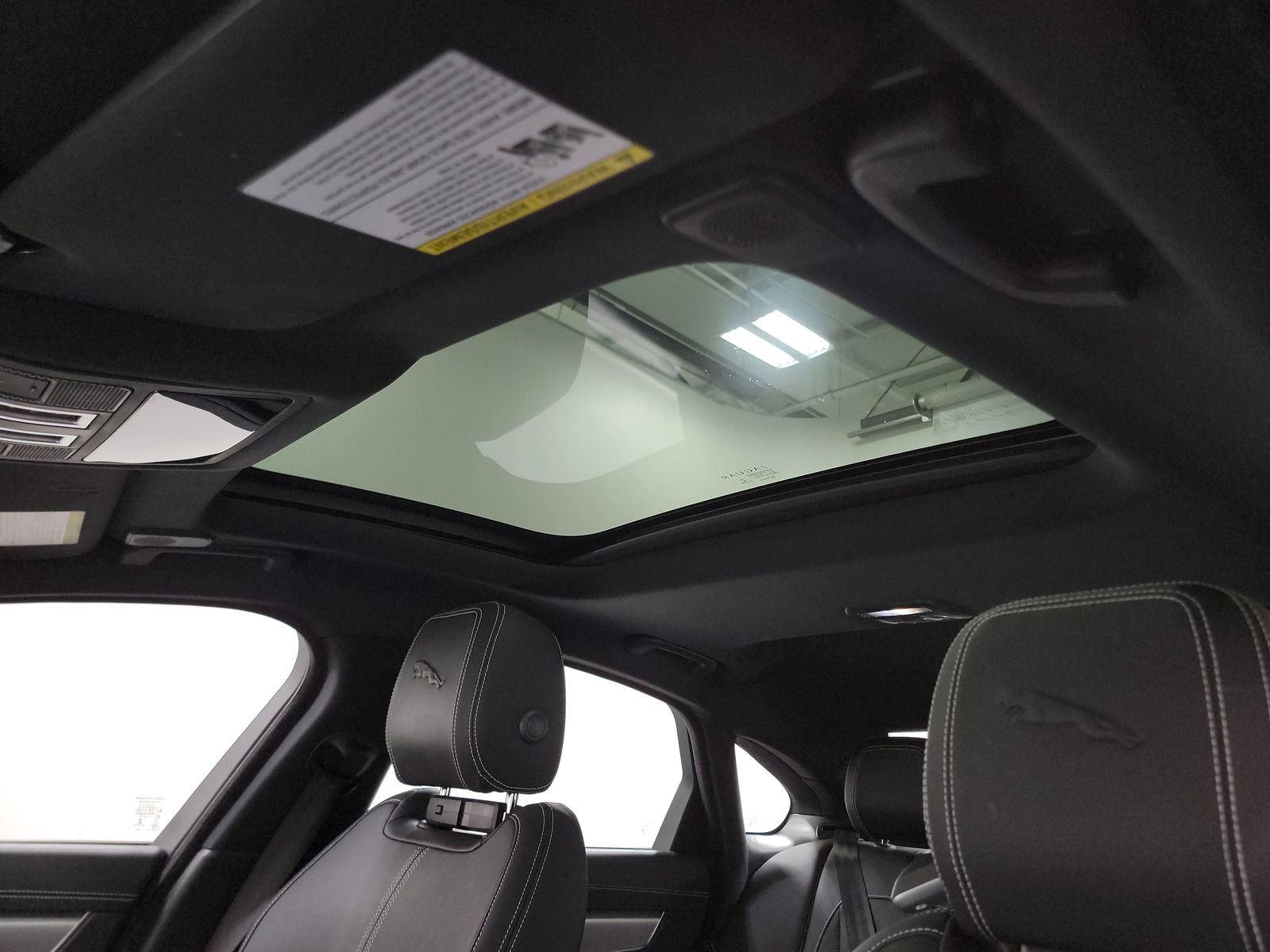 2022 Jaguar XF R-Dynamic SE AWD