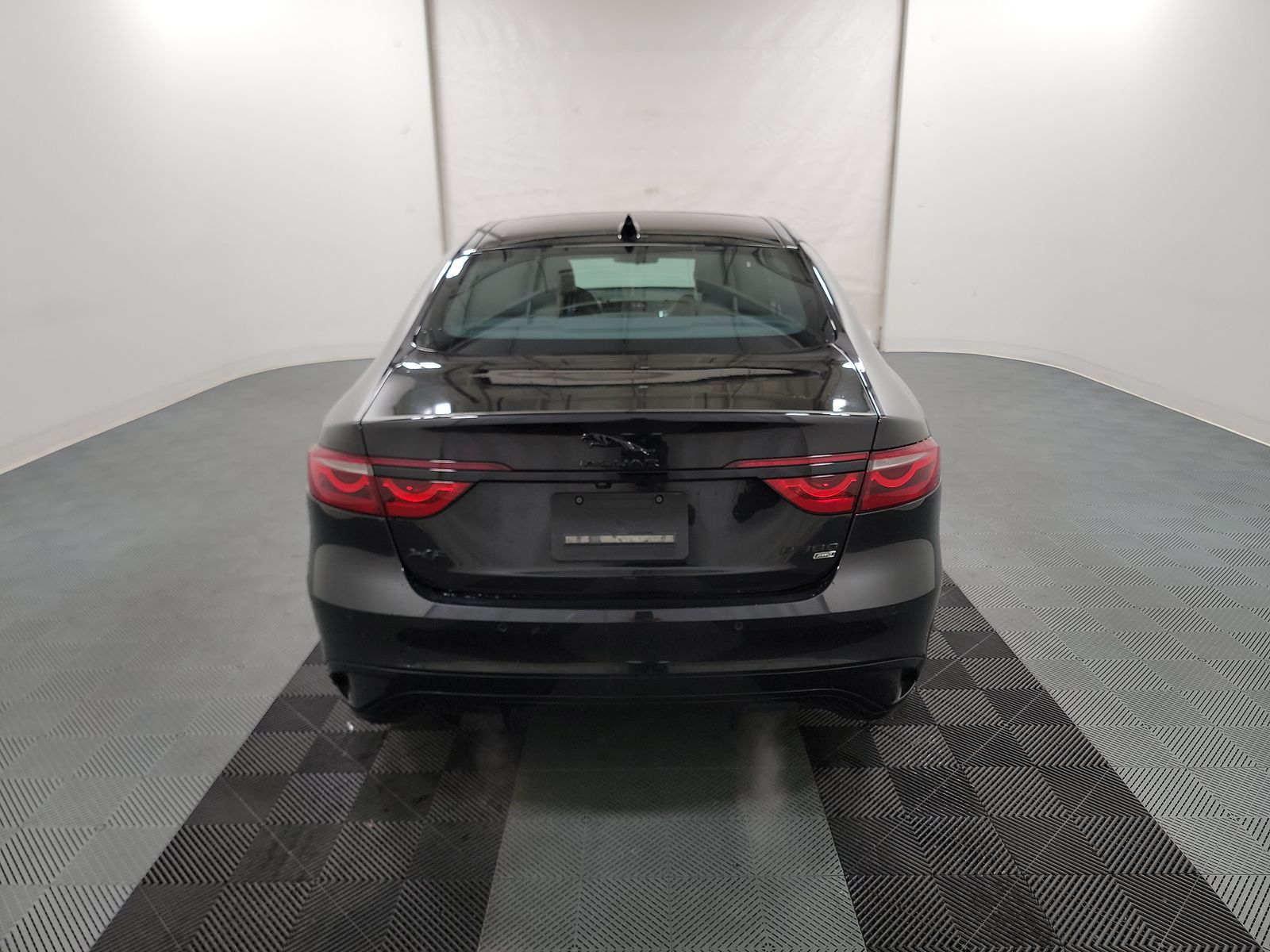 2022 Jaguar XF R-Dynamic SE AWD