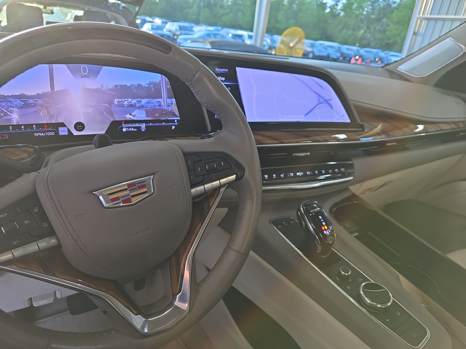2022 Cadillac Escalade ESV Sport Platinum AWD
