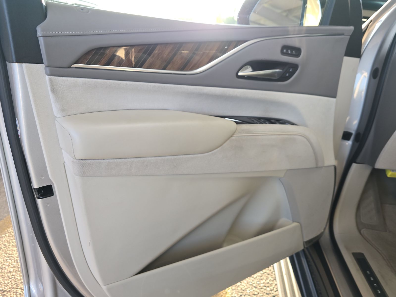 2022 Cadillac Escalade ESV Sport Platinum AWD