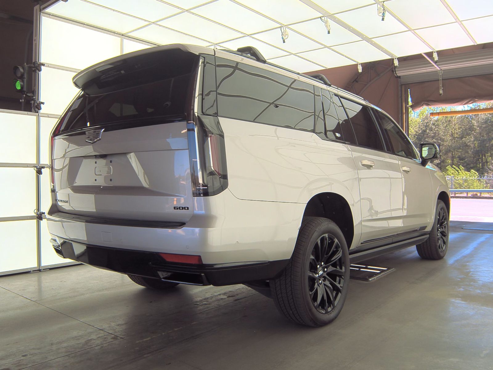 2022 Cadillac Escalade ESV Sport Platinum AWD