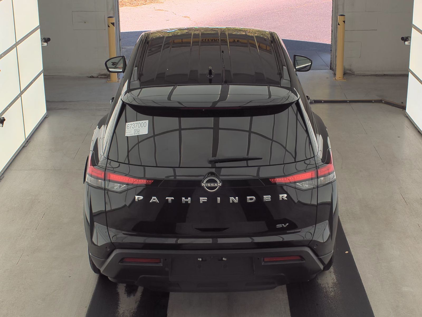 2022 Nissan Pathfinder SV FWD