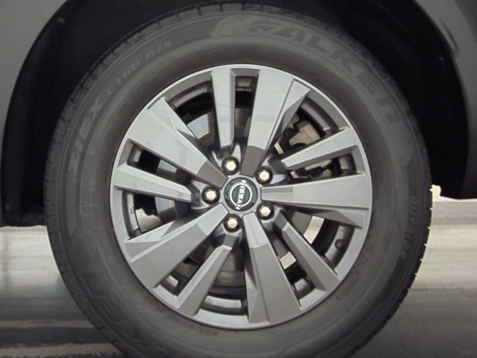 2022 Nissan Pathfinder SV FWD