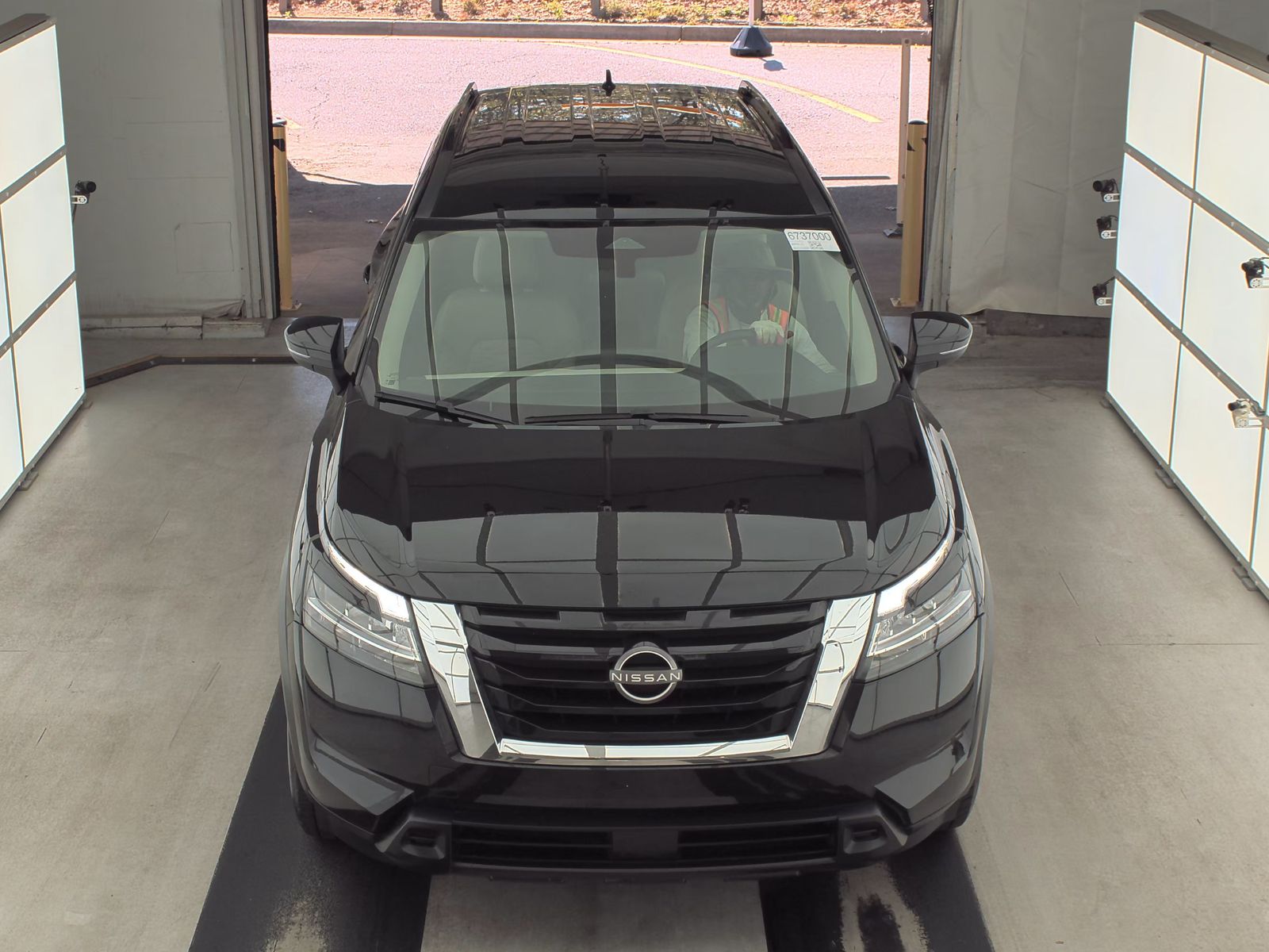 2022 Nissan Pathfinder SV FWD