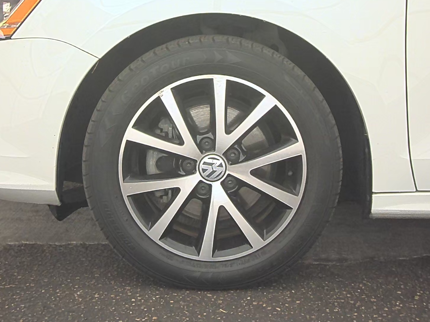 2018 Volkswagen Jetta 1.4T SE FWD