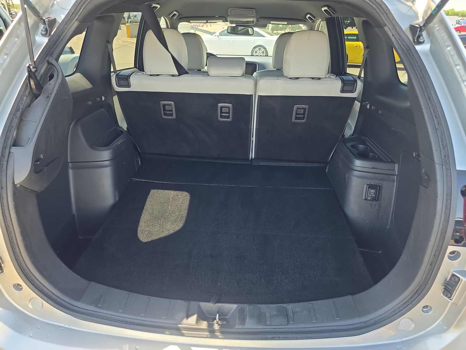 2022 Mitsubishi Outlander PHEV SEL AWD