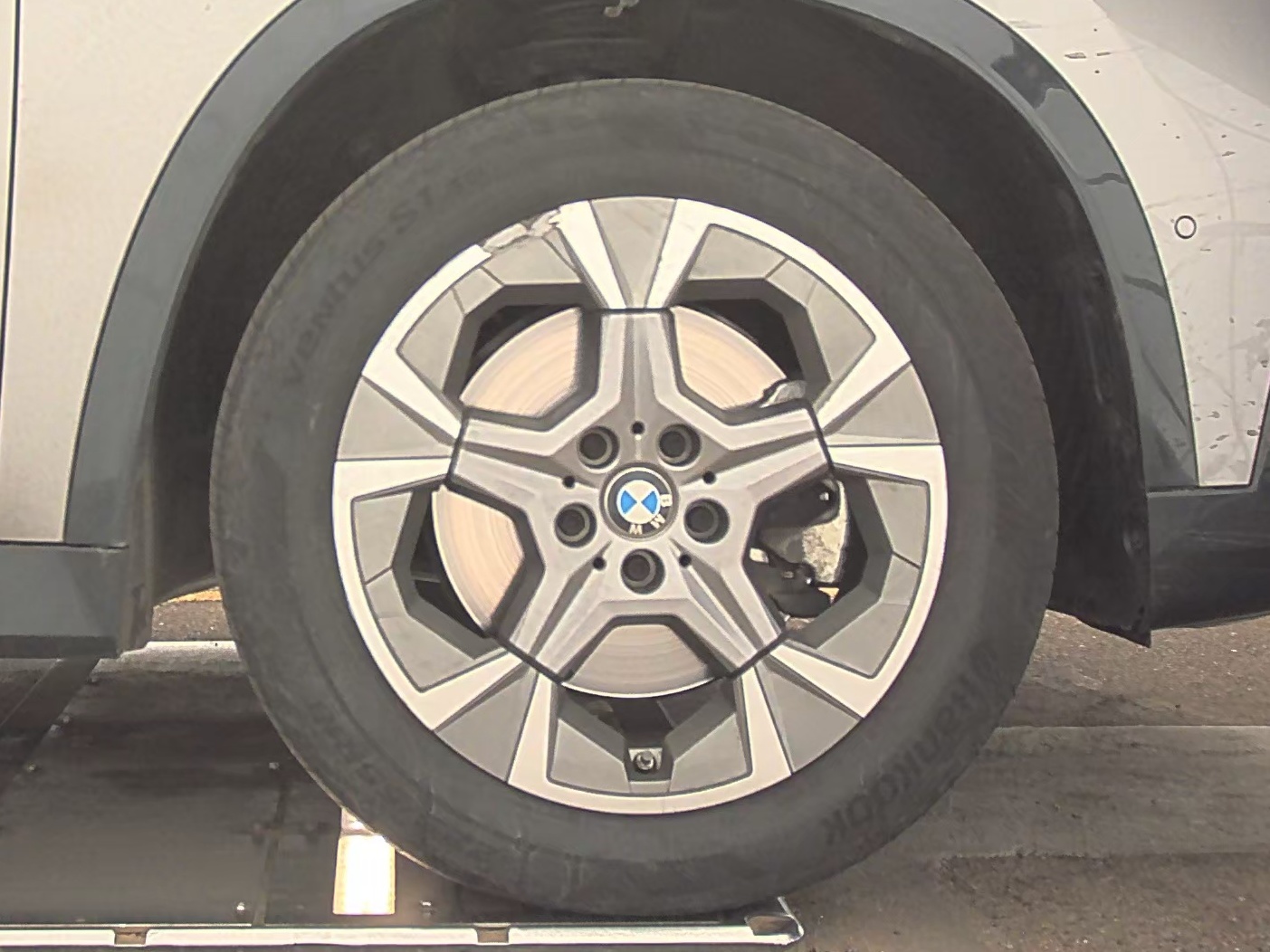 2024 BMW X1 xDrive28i AWD