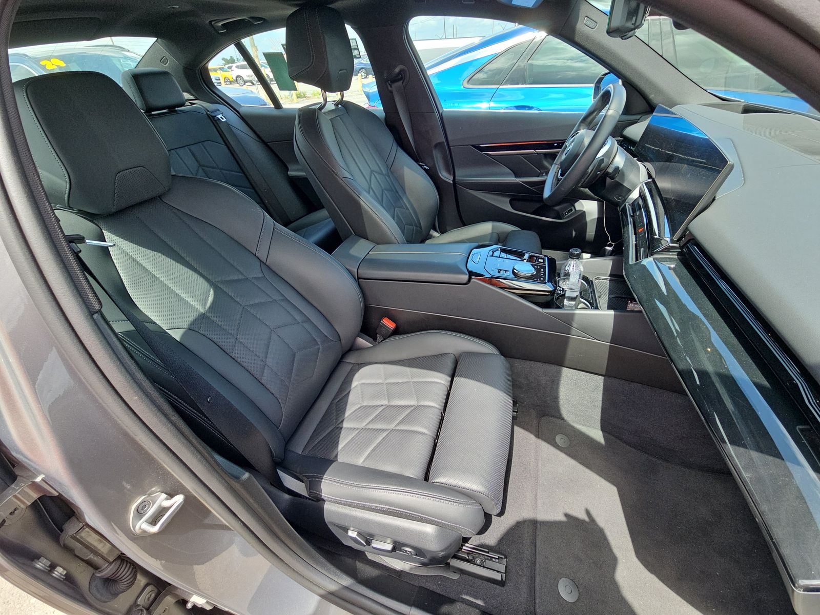 2024 BMW 5 Series 530i RWD