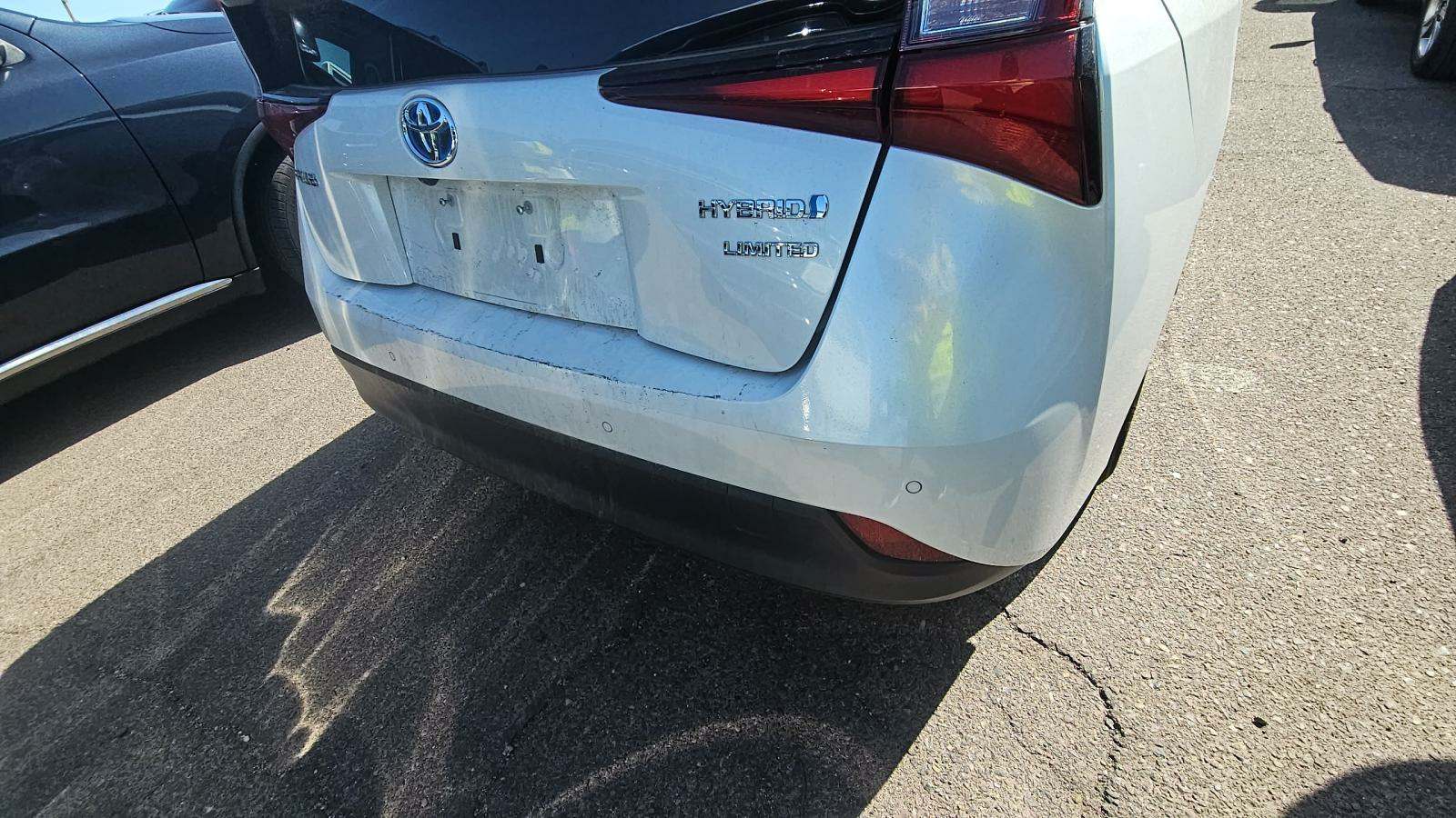 2021 Toyota Prius Limited FWD