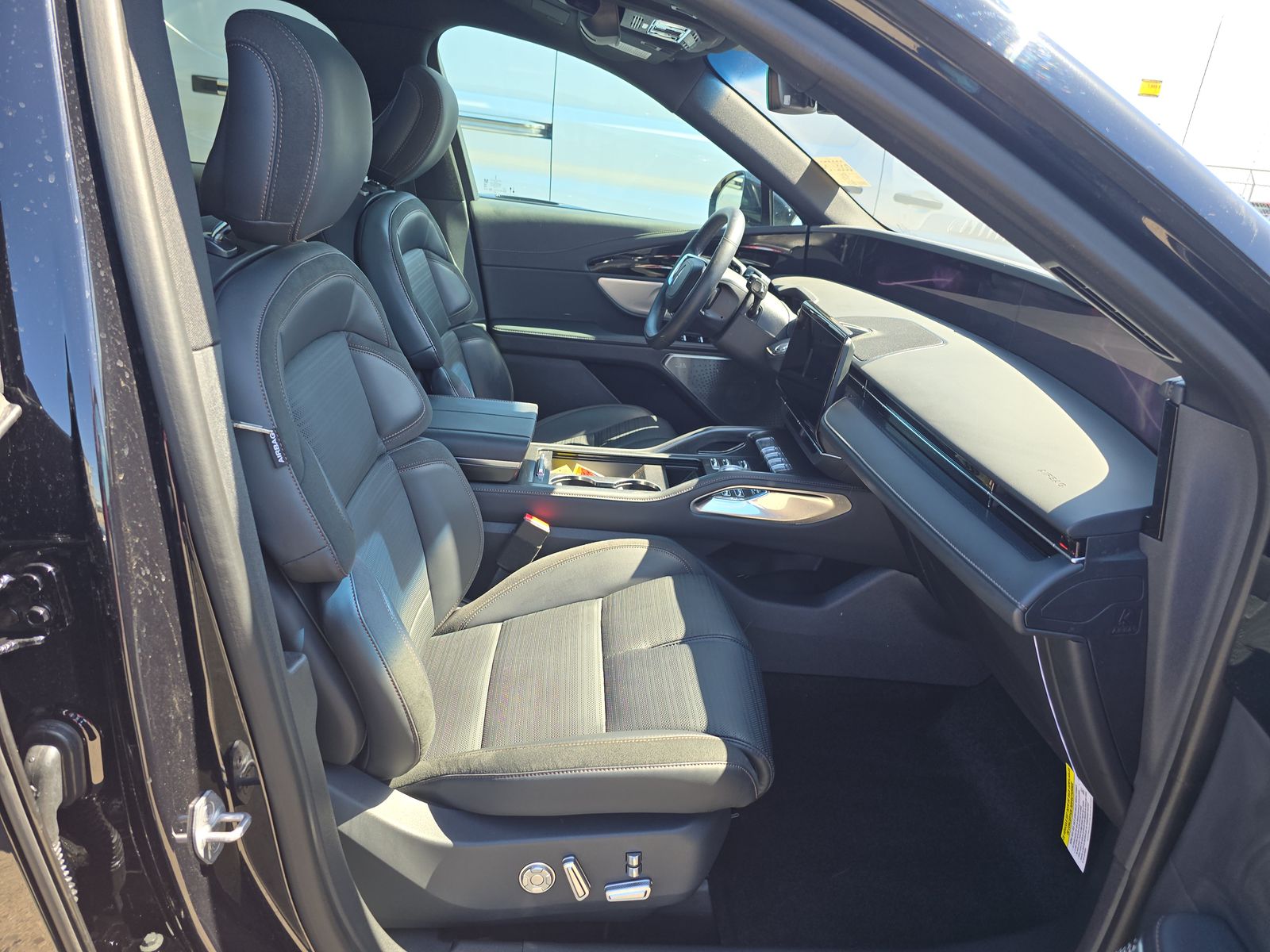 2024 Lincoln Nautilus Reserve AWD