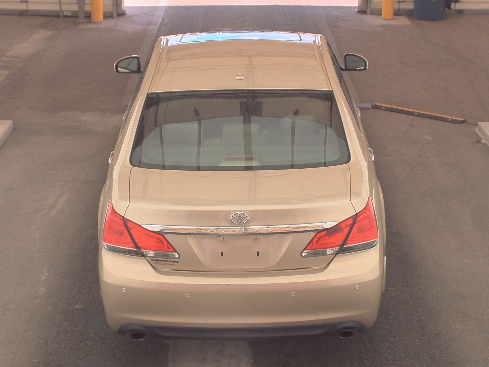 2012 Toyota Avalon Limited FWD