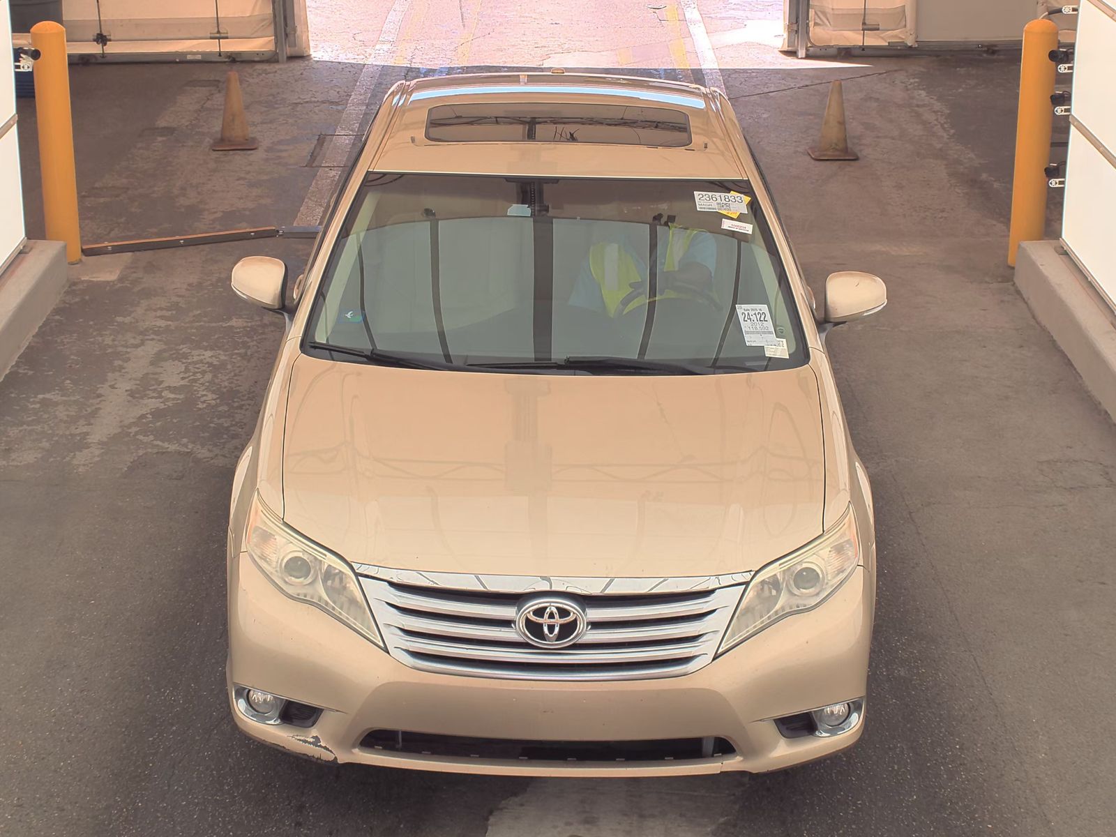 2012 Toyota Avalon Limited FWD