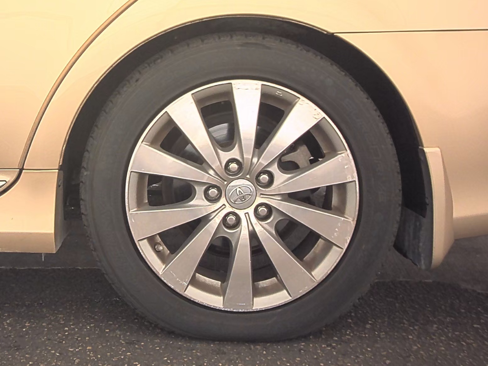 2012 Toyota Avalon Limited FWD