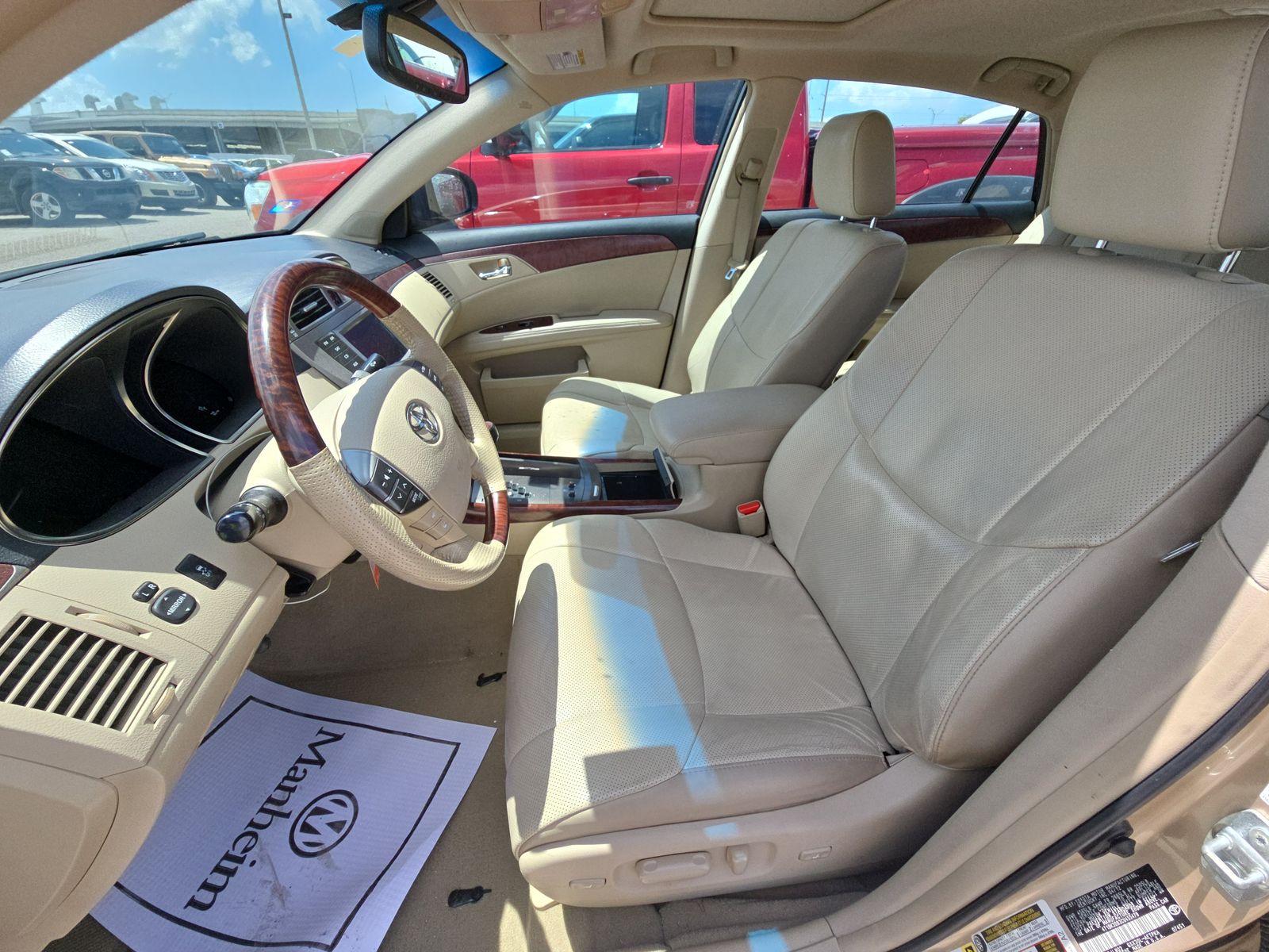 2012 Toyota Avalon Limited FWD