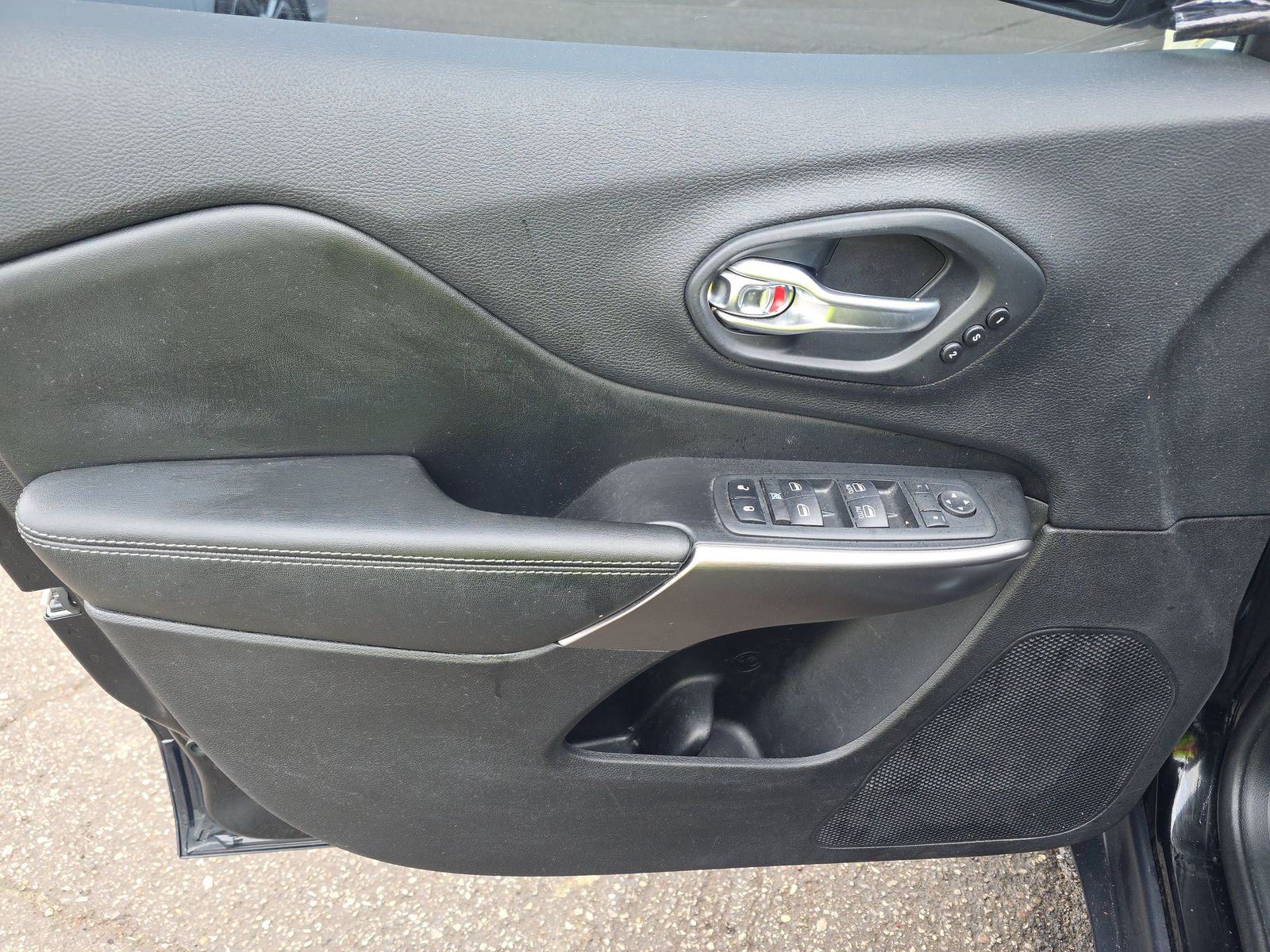 2020 Jeep Cherokee Limited AWD