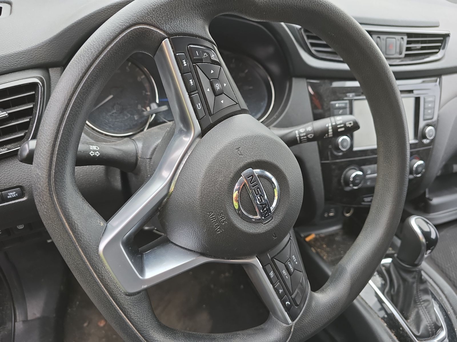 2020 Nissan Rogue Sport S FWD