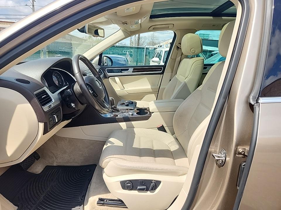 2016 Volkswagen Touareg 3.6L Lux AWD
