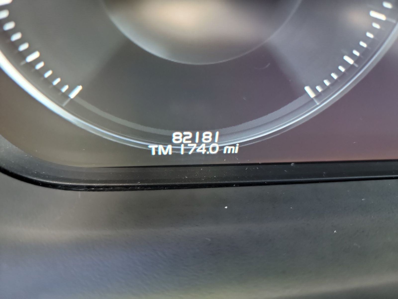 2020 Volvo XC90 T6 Momentum AWD
