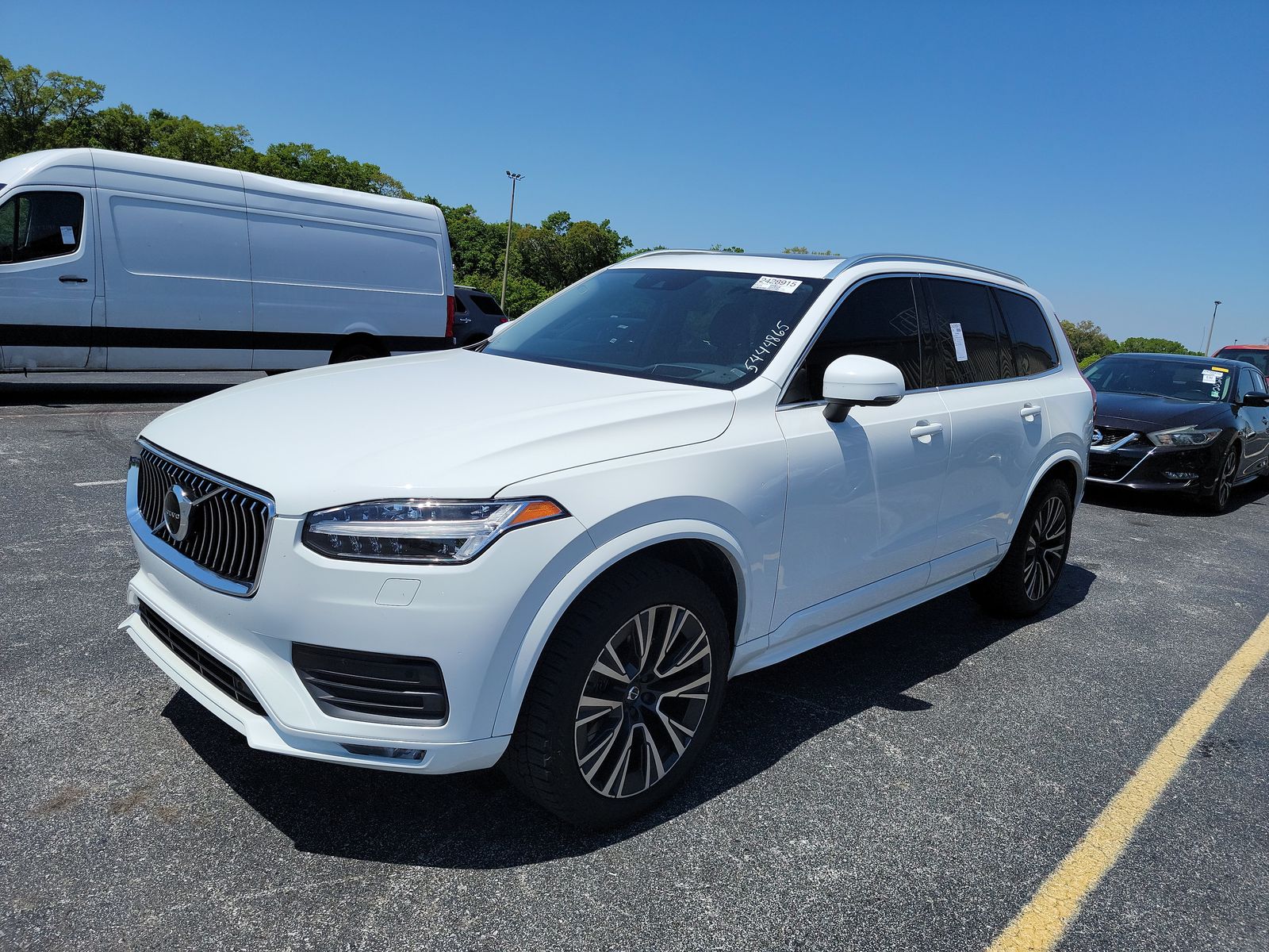 2020 Volvo XC90 T6 Momentum AWD