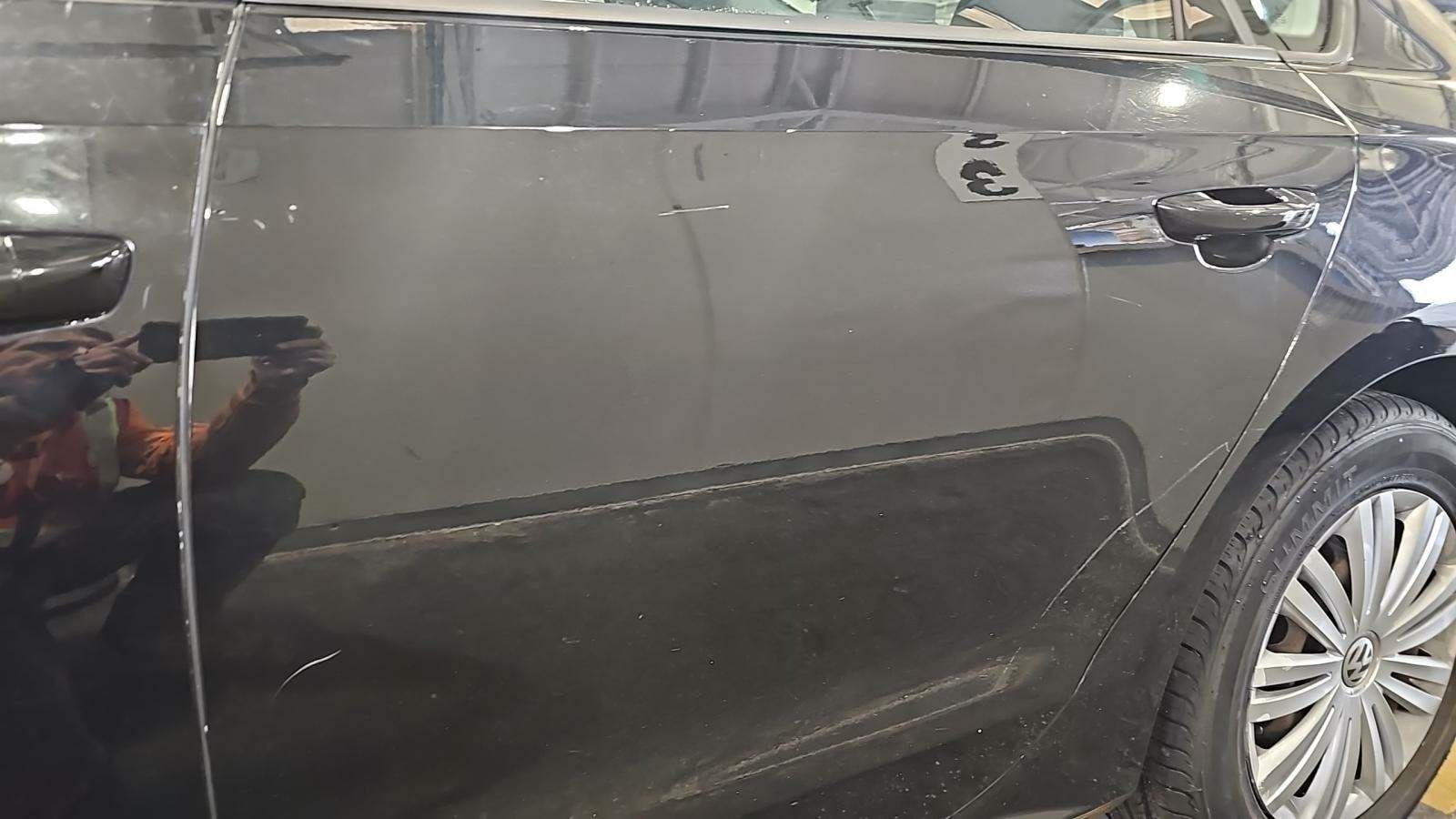 2015 Volkswagen Passat 1.8T S FWD