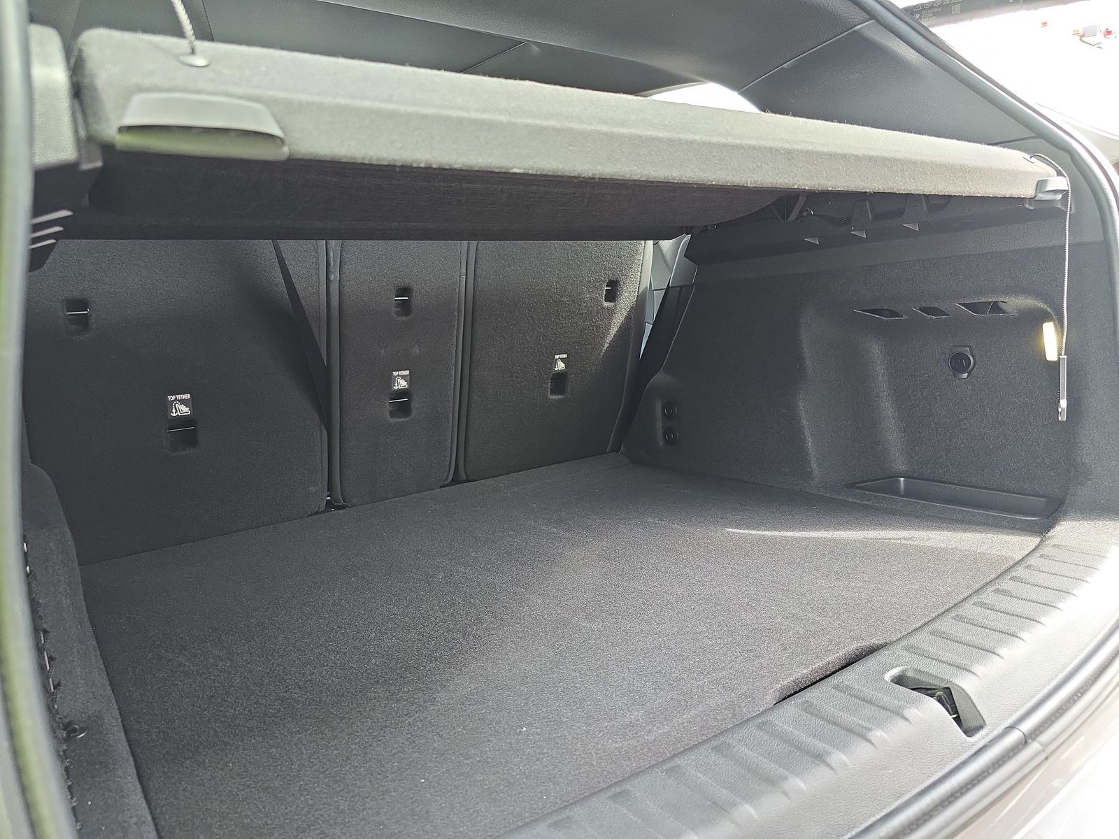 2025 BMW X1 xDrive28i AWD