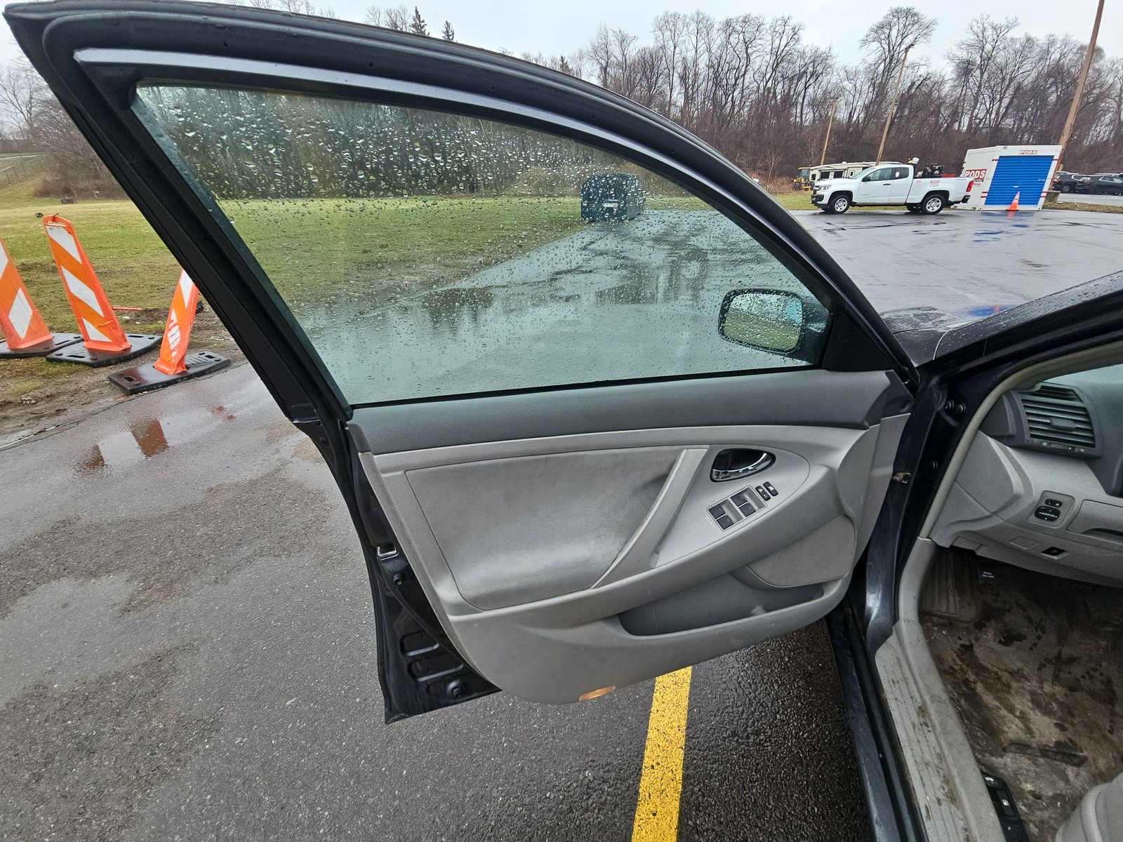 2011 Toyota Camry LE FWD