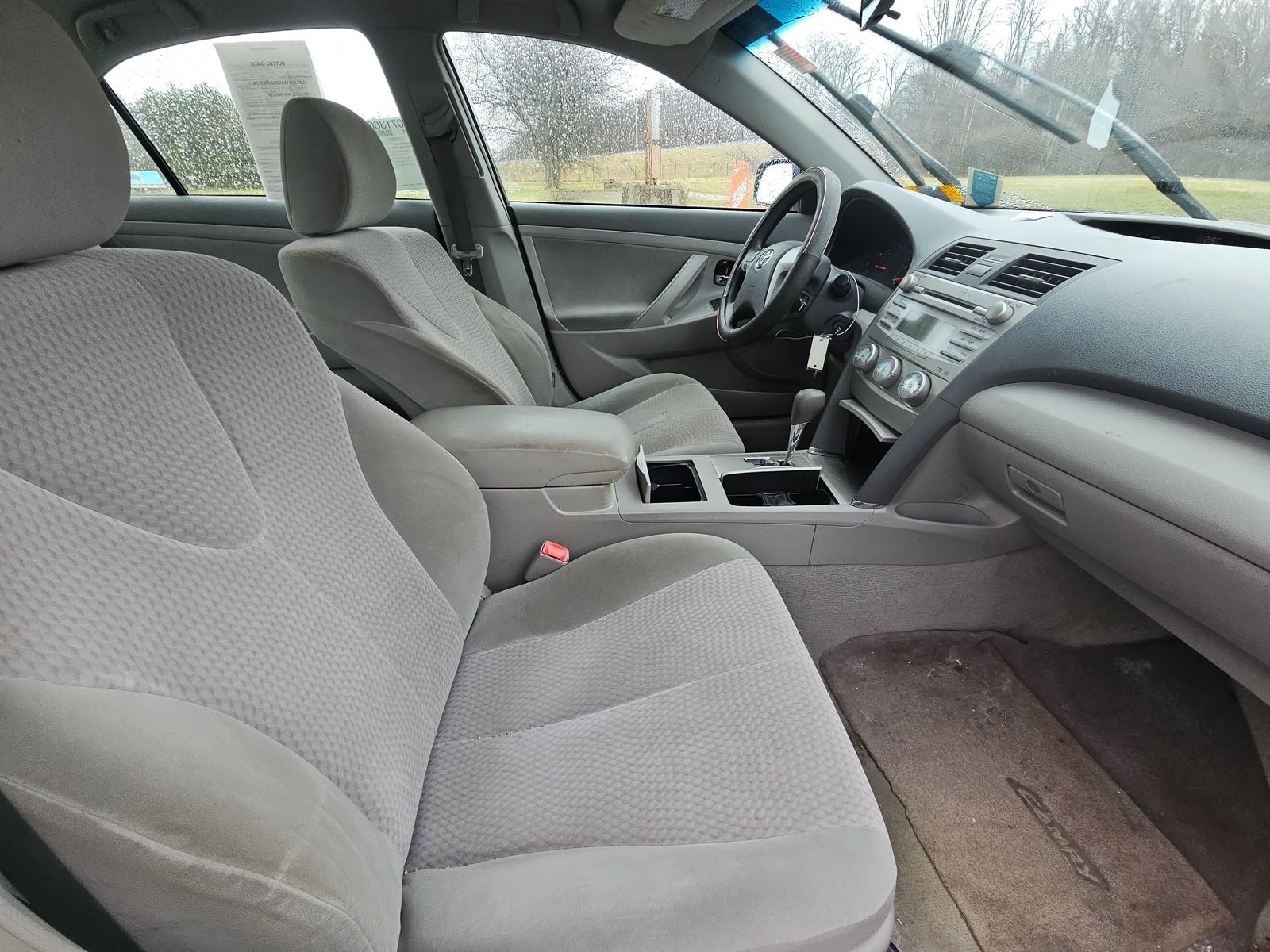2011 Toyota Camry LE FWD