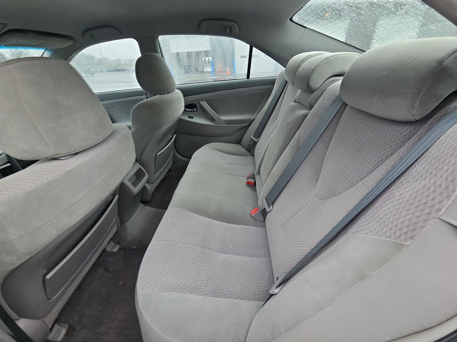 2011 Toyota Camry LE FWD